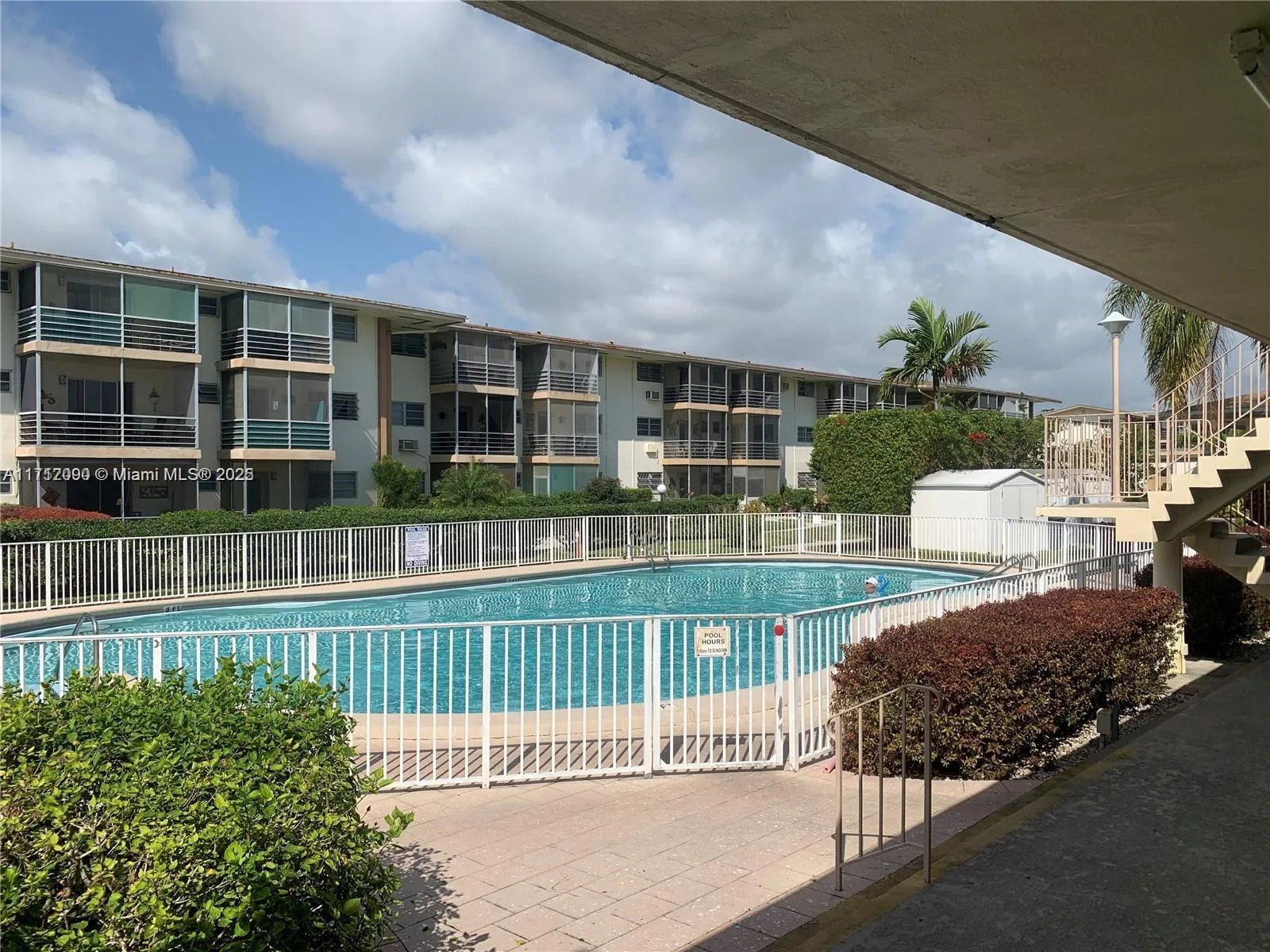 1395 NE 167th St # 209, Miami, FL 33162 photo 6