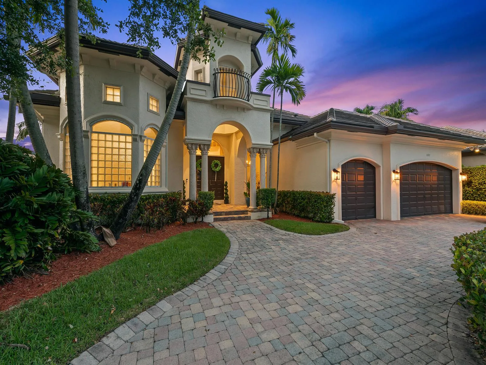 10787 Blue Palm Street, Plantation, FL 33324