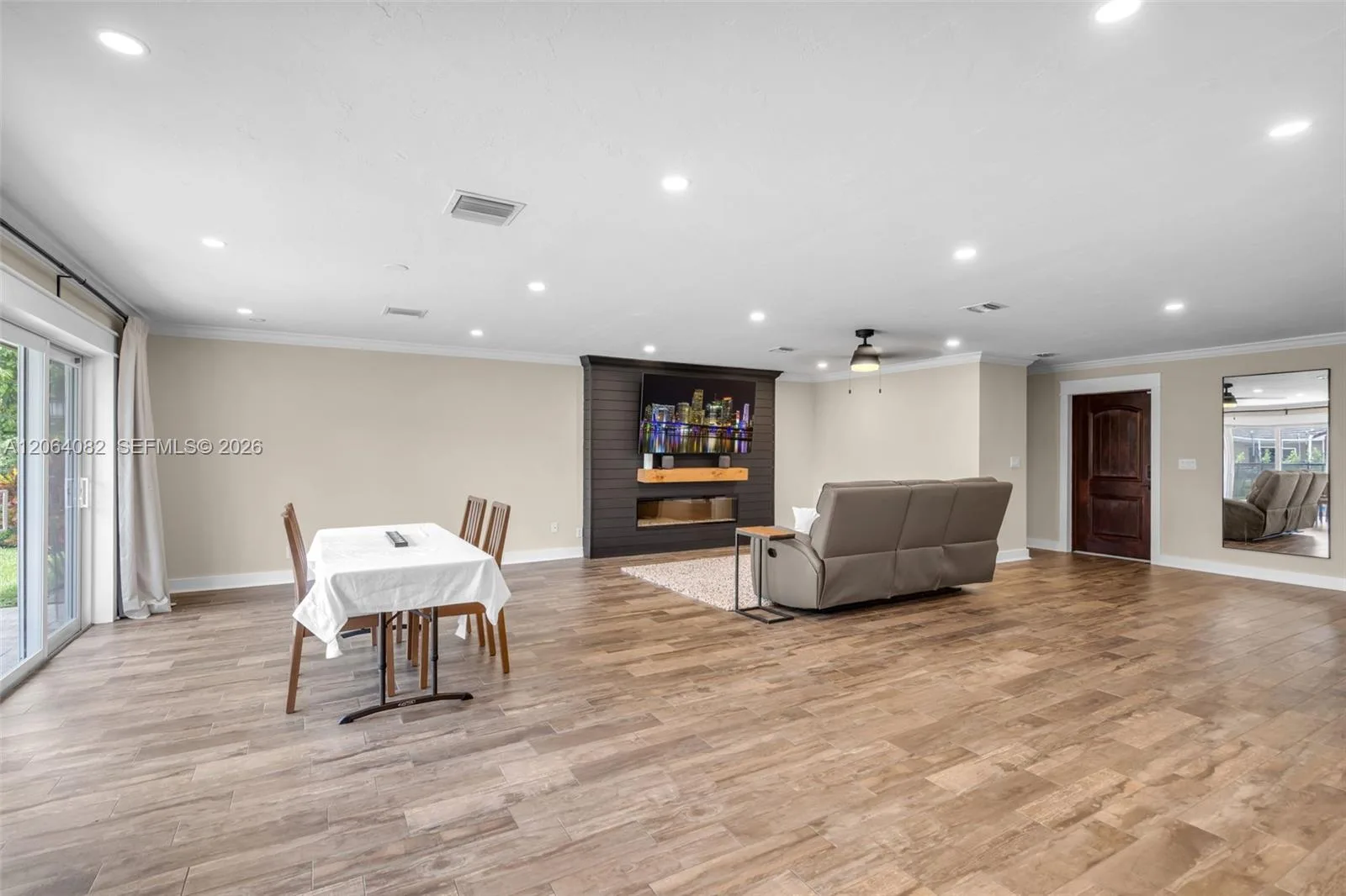 10661 NW 43rd Ct, Coral Springs, FL 33065 photo 8