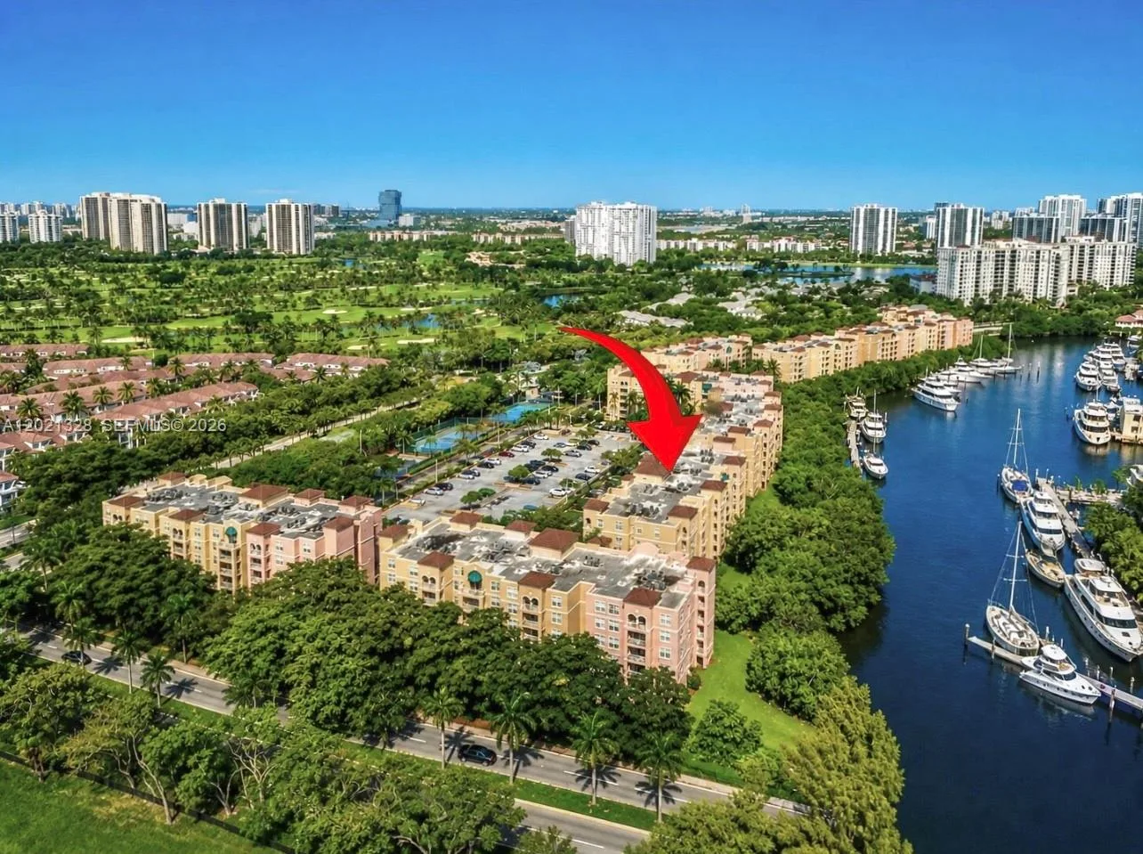 19601 E Country Club Dr # 7102, Aventura, FL 33180
