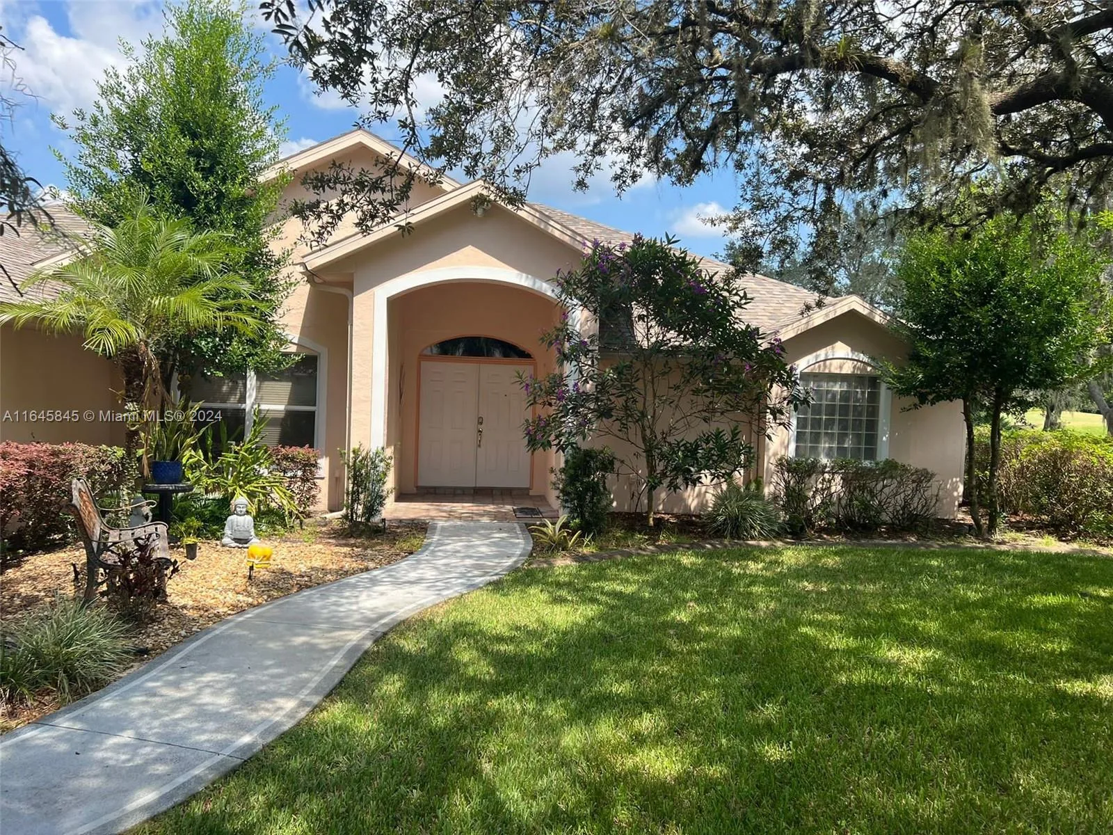 4212 Cremona Dr, Sebring, FL 33852