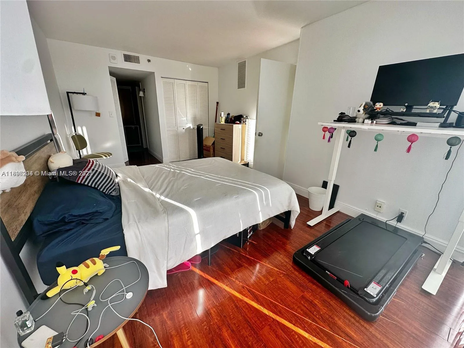 7601 E Treasure Dr # 802, North Bay Village, FL 33141 photo 11