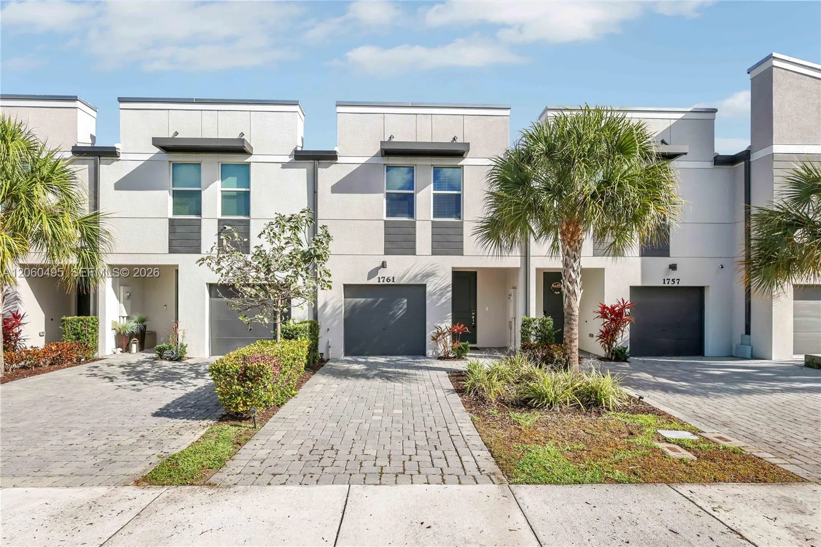 1761 Lindley St, West Palm Beach, FL 33407
