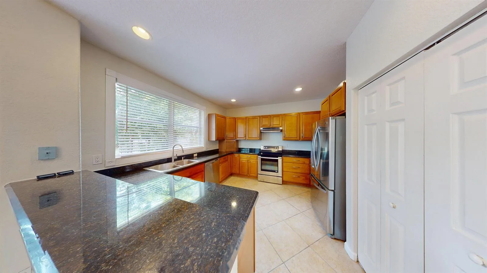 6786 Aliso Avenue, West Palm Beach, FL 33413 photo 10