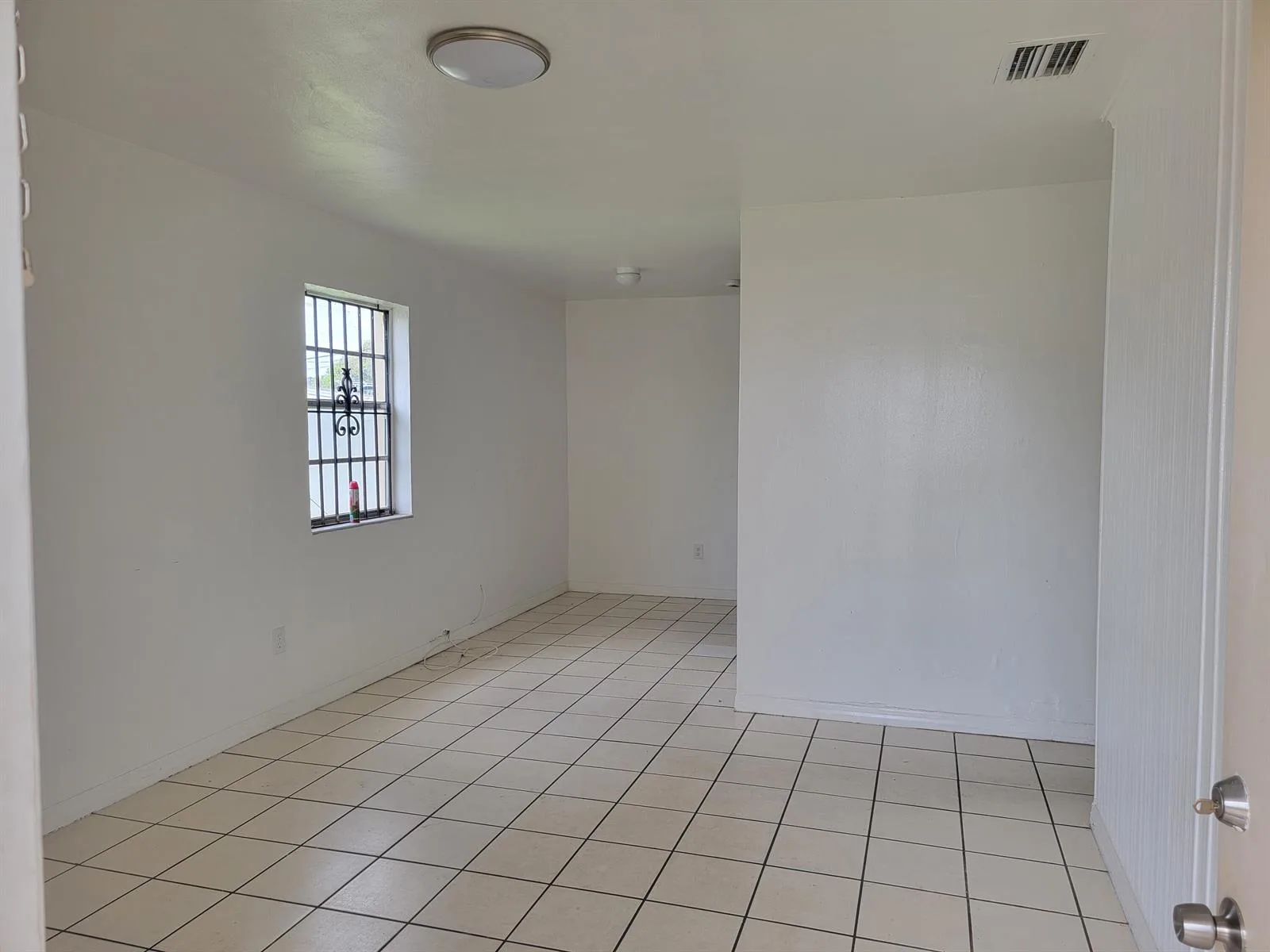 2971 NW 160th Street, Miami Gardens, FL 33054 photo 3
