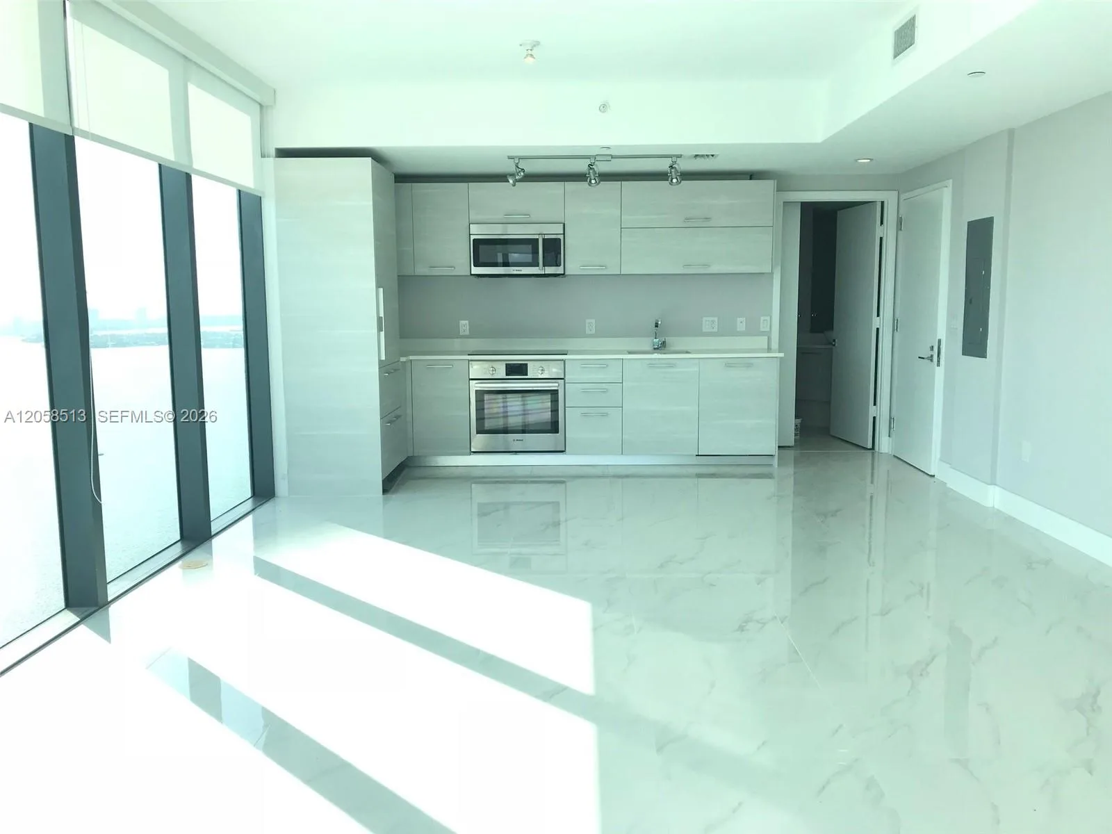 650 NE 32nd St # 4508, Miami, FL 33137 photo 8