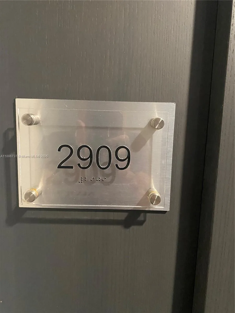 1800 S Ocean Dr # 2909, Hallandale Beach, FL 33009 photo 2