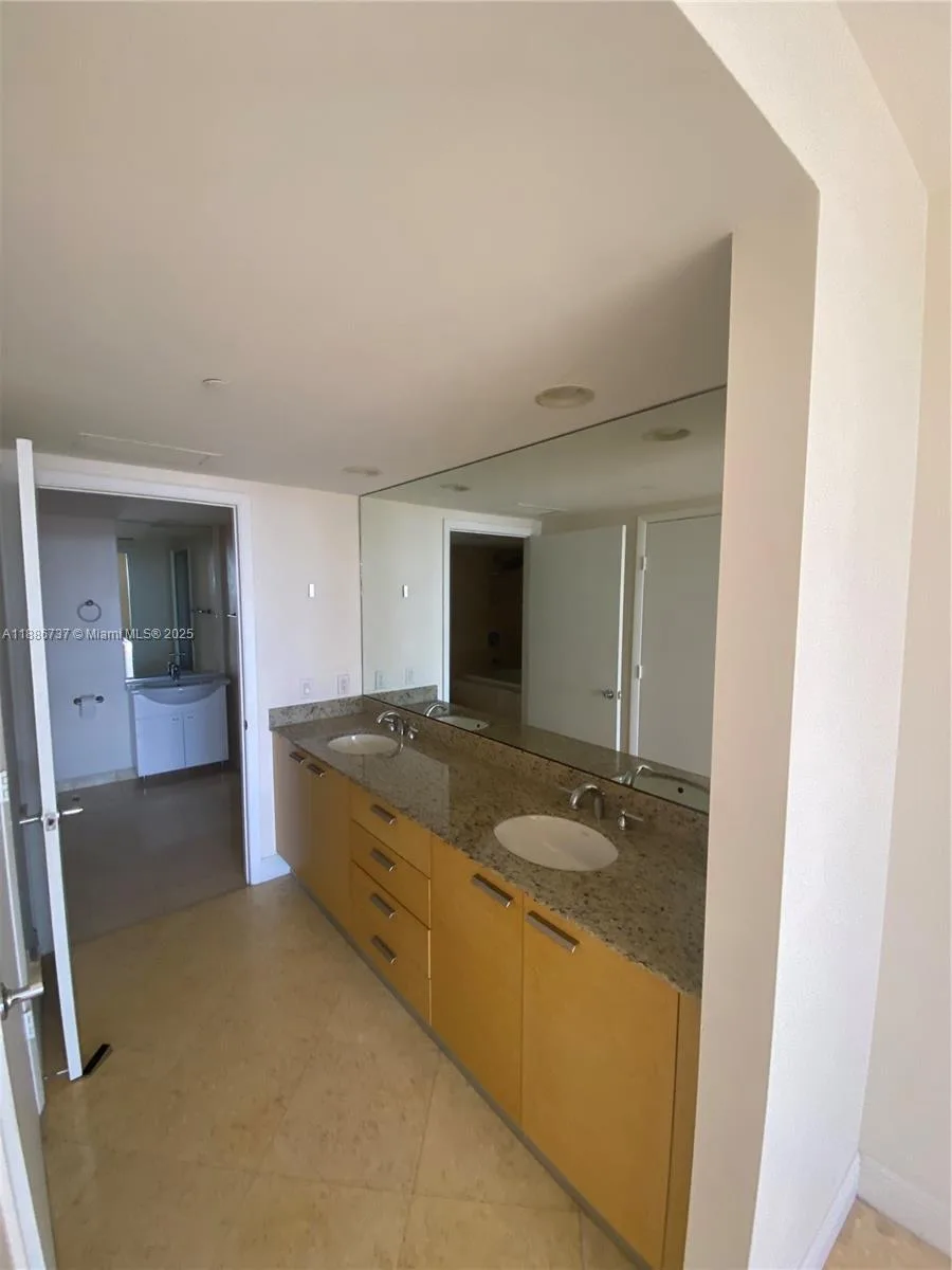 1800 S Ocean Dr # 2909, Hallandale Beach, FL 33009 photo 7