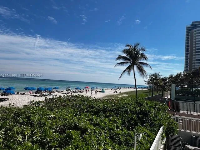 1904 S Ocean Dr # 205, Hallandale Beach, FL 33009