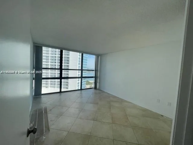 600 NE 36 ST # 1705, Miami, FL 33137 photo 4