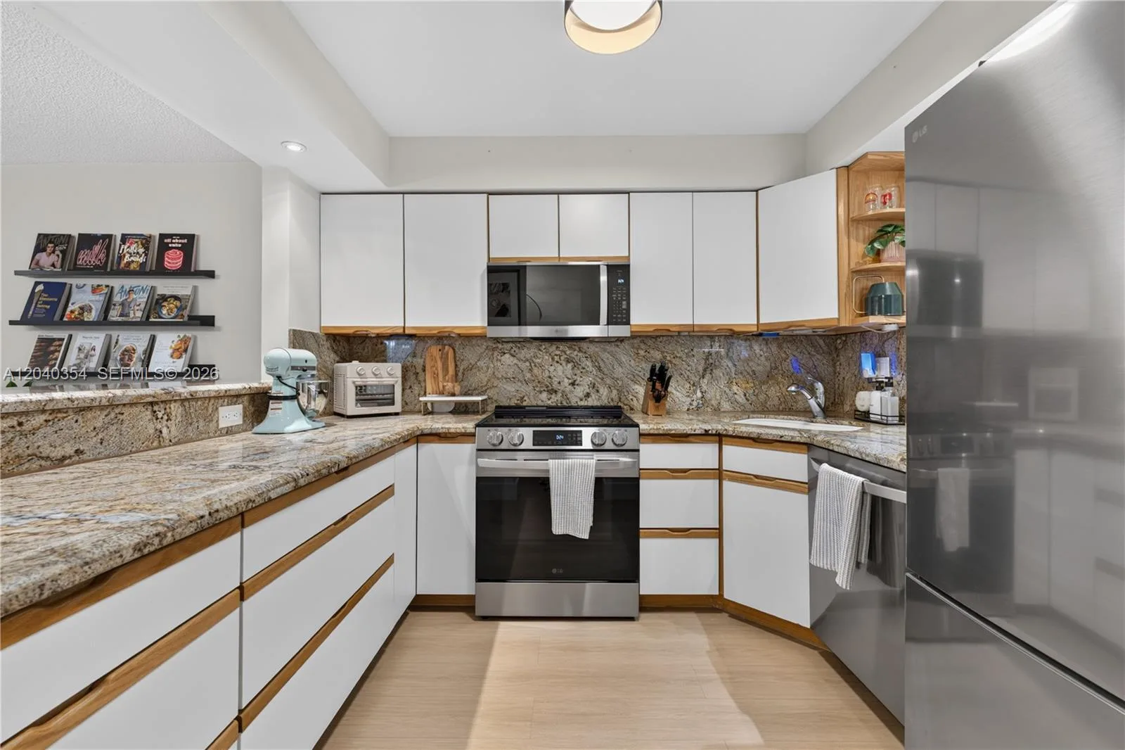 630 Tennis Club Dr # 107, Fort Lauderdale, FL 33311 photo 5