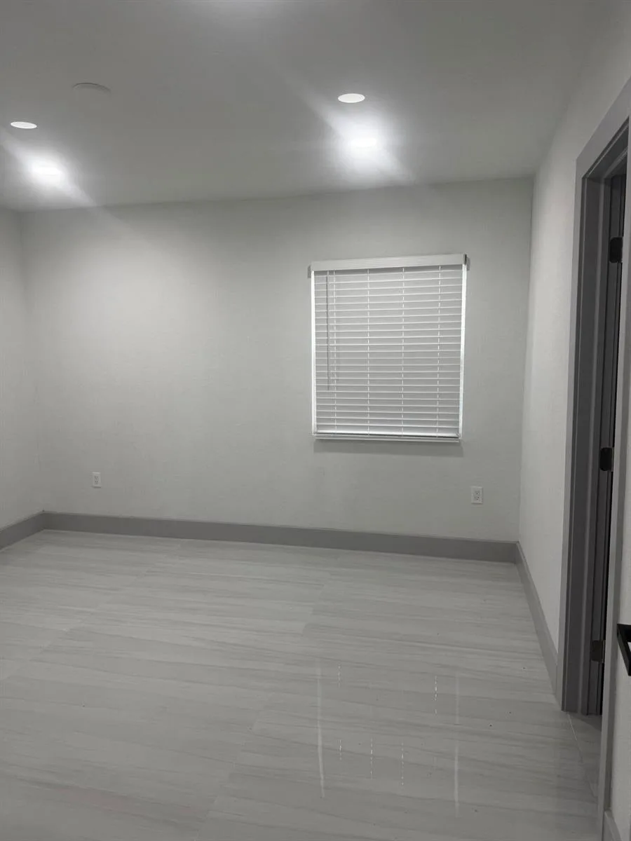 405 N E Street, Lake Worth, FL 33460 photo 2