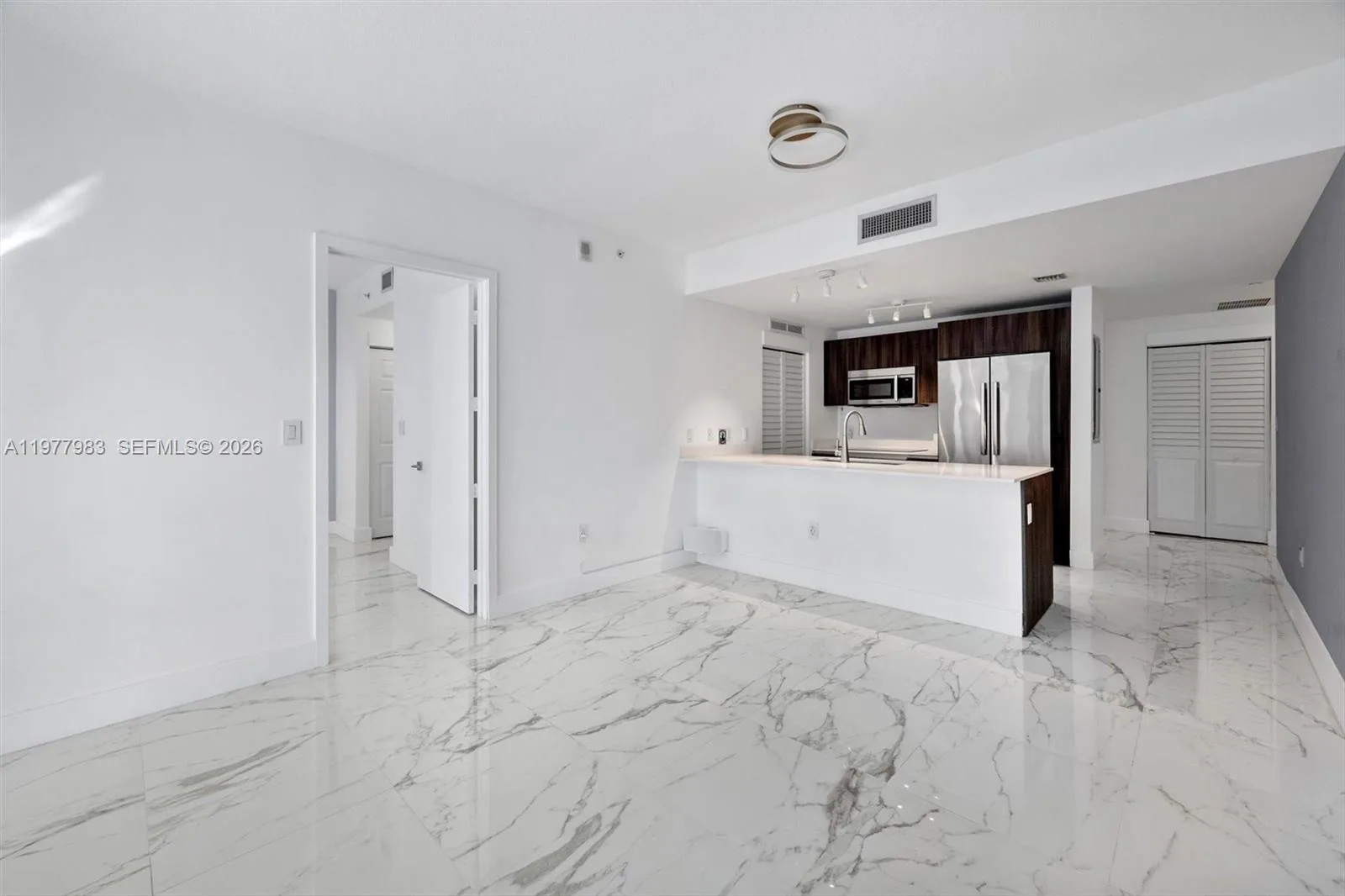 488 NE 18th St # 1708, Miami, FL 33132 photo 6