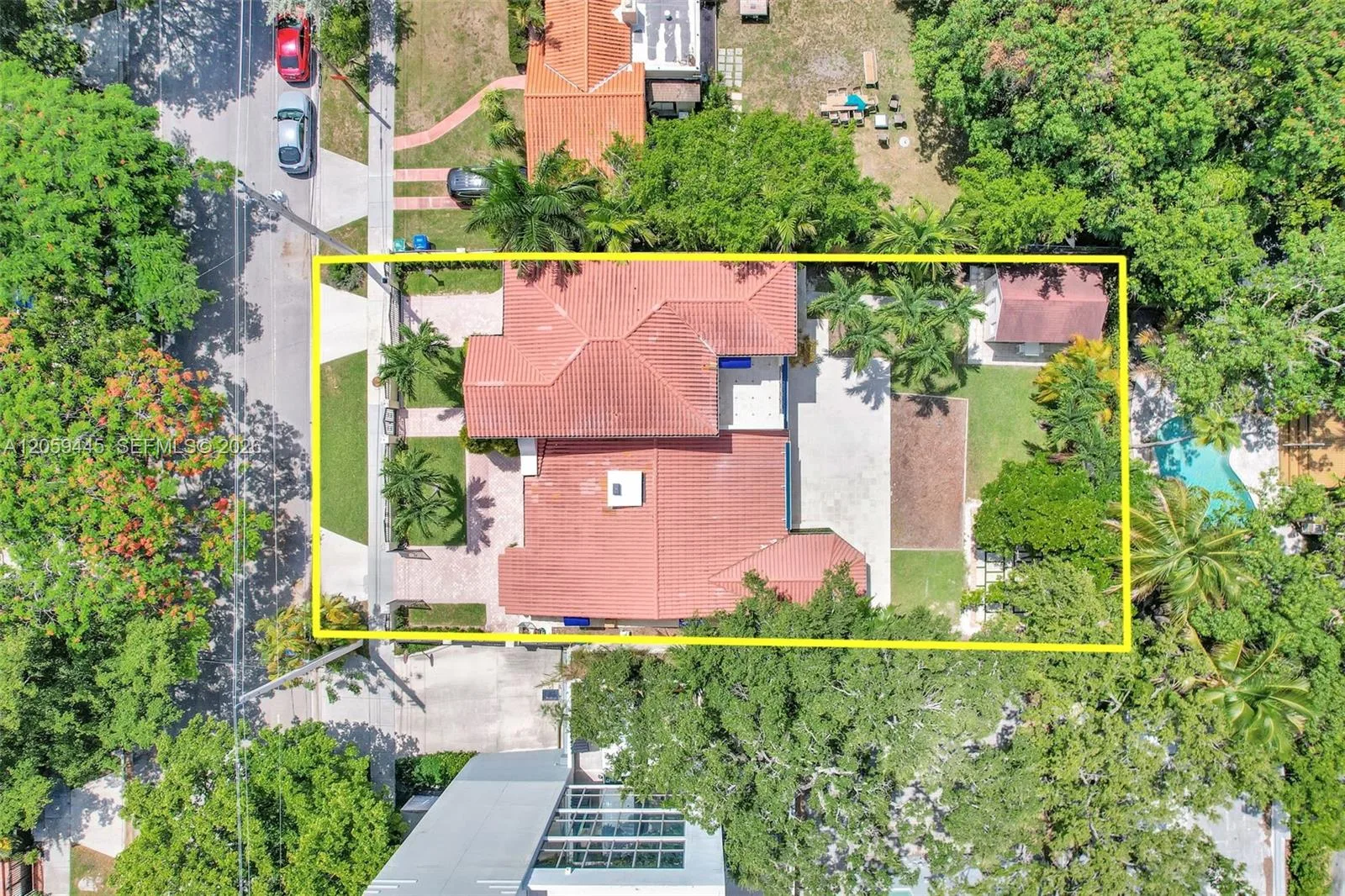 244 SW 28th Rd # 0, Miami, FL 33129 photo 3