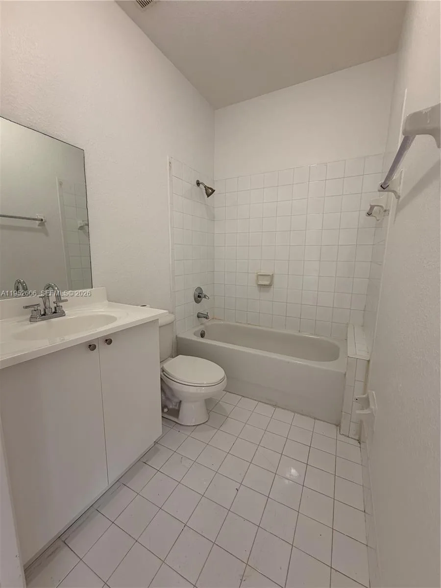 13264 Old Biscayne Dr # 405, Homestead, FL 33033 photo 11
