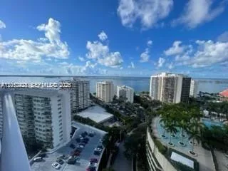 185 SE 14th Ter # 1904, Miami, FL 33131 photo 2