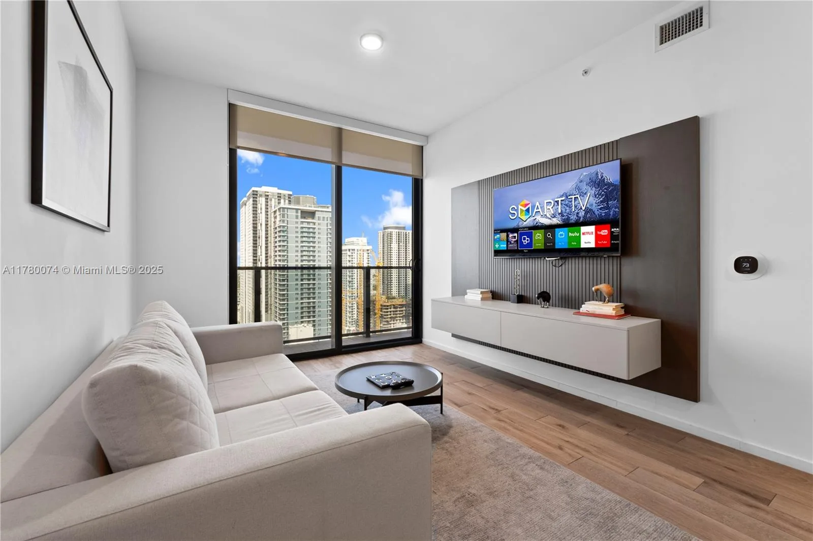 398 NE 5th St # 2119, Miami, FL 33132 photo 6
