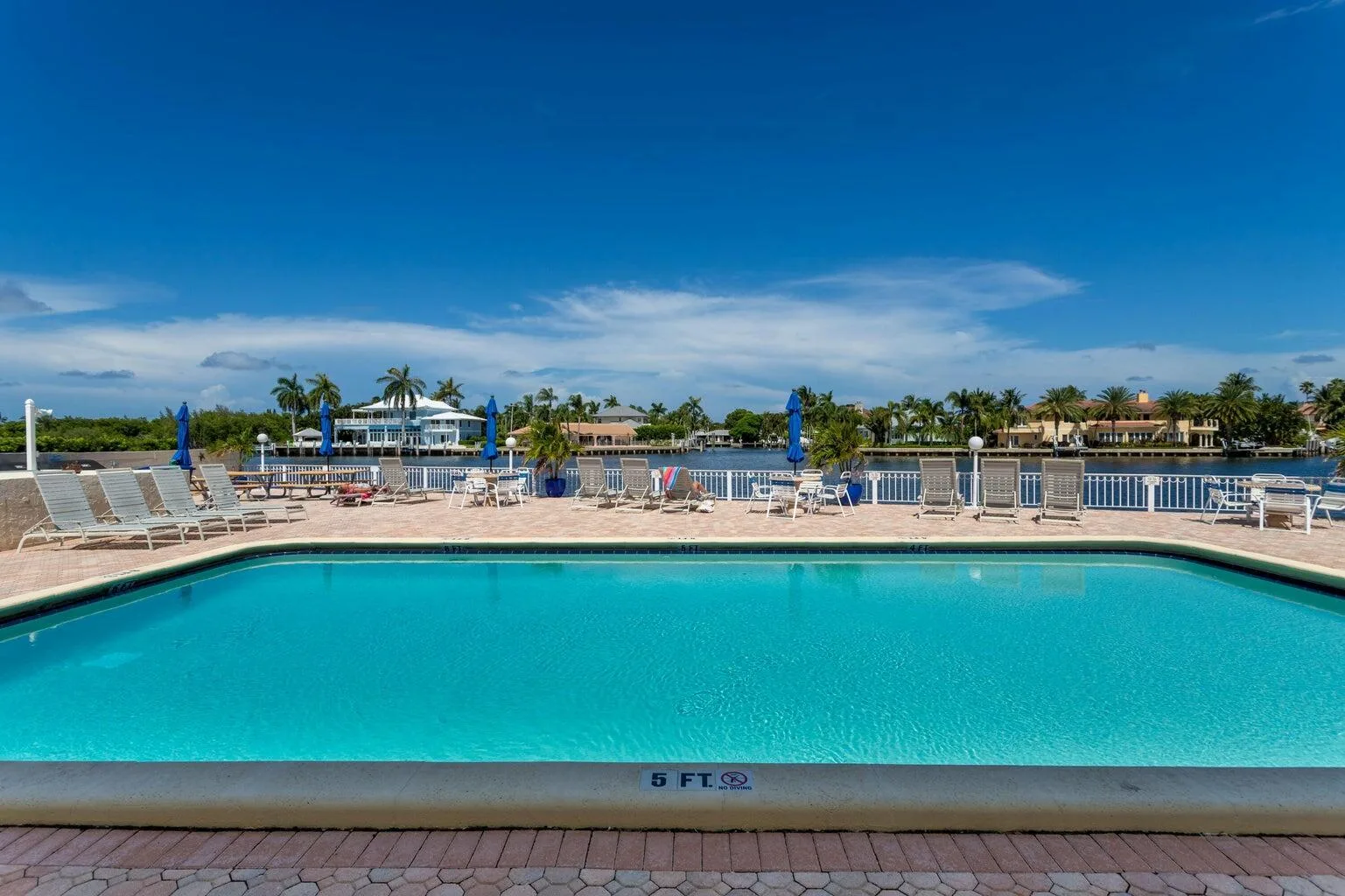 640 Snug Harbor Drive # F6, Boynton Beach, FL 33435
