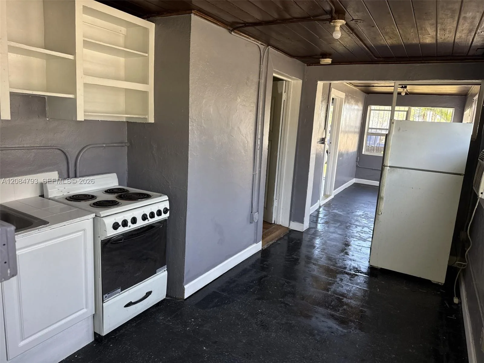 922 Old Dixie Hwy # 1, Homestead, FL 33030