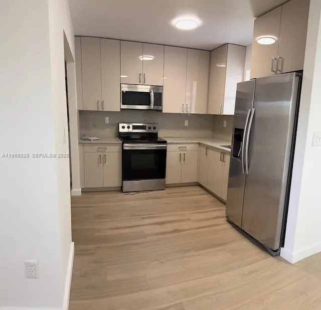3840 NE 12th Ave, Pompano Beach, FL 33064