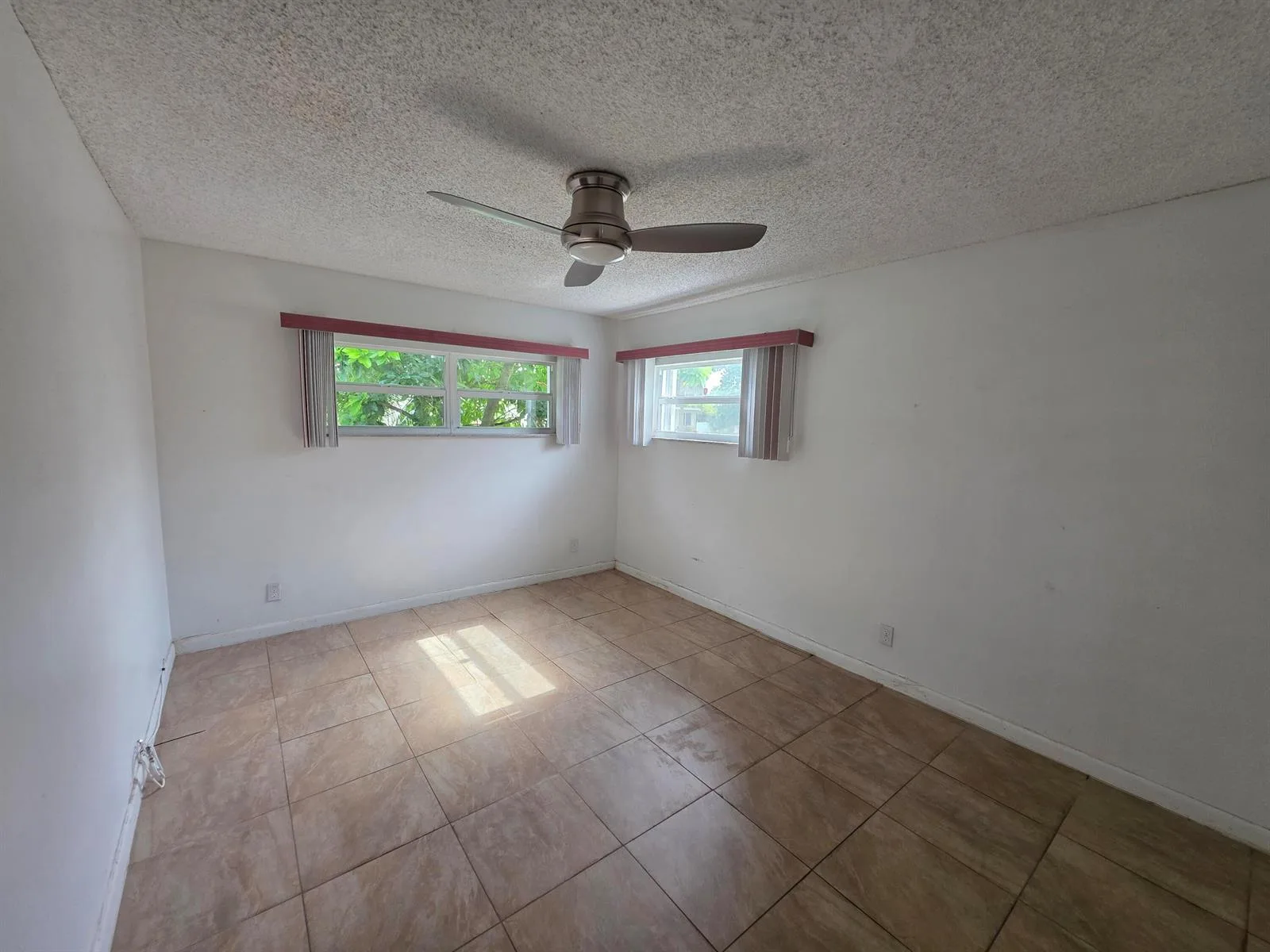7195 NW 9TH Court, Margate, FL 33063 photo 7