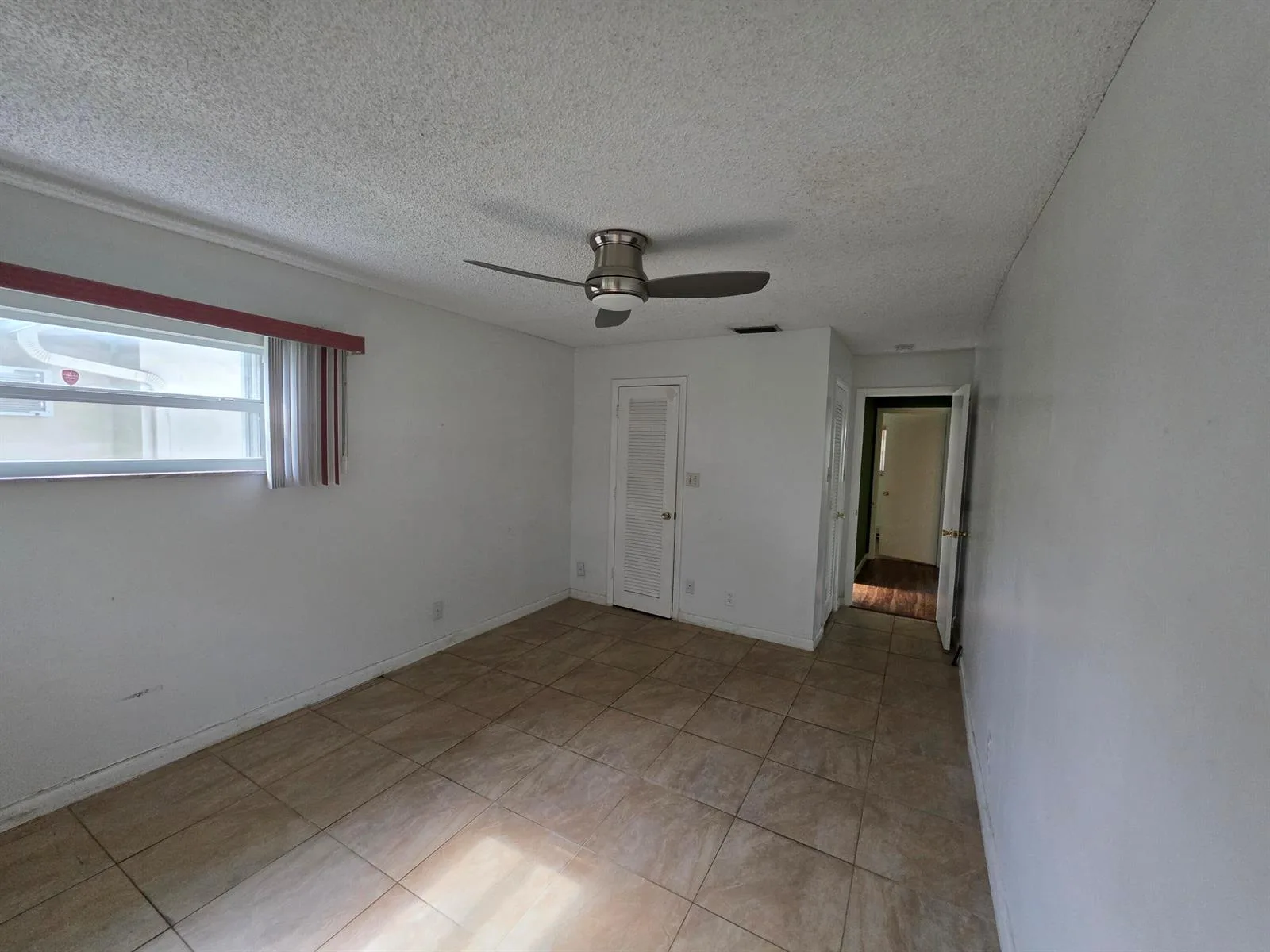7195 NW 9TH Court, Margate, FL 33063 photo 8