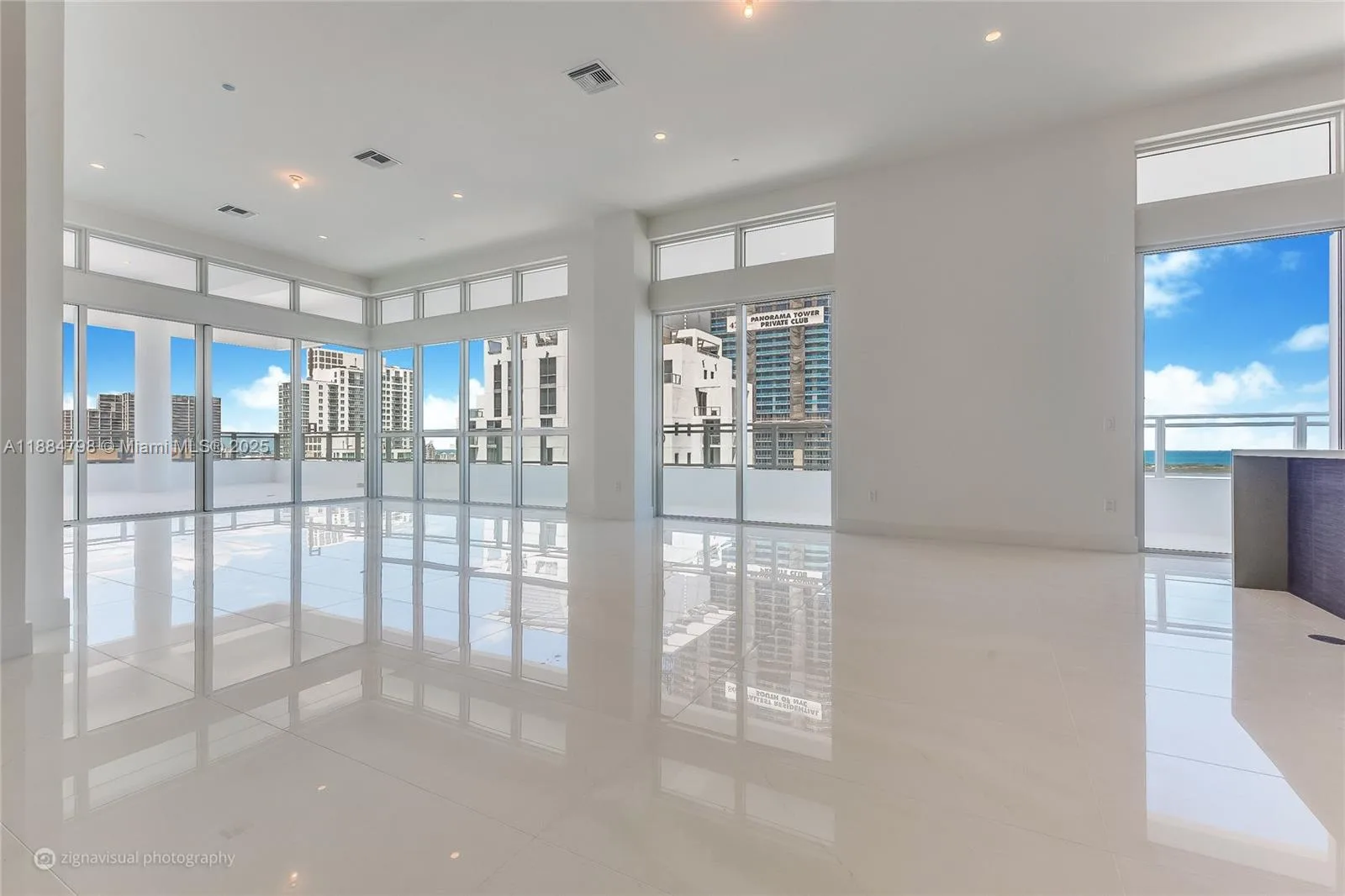 1080 Brickell Ave # 4402, Miami, FL 33131