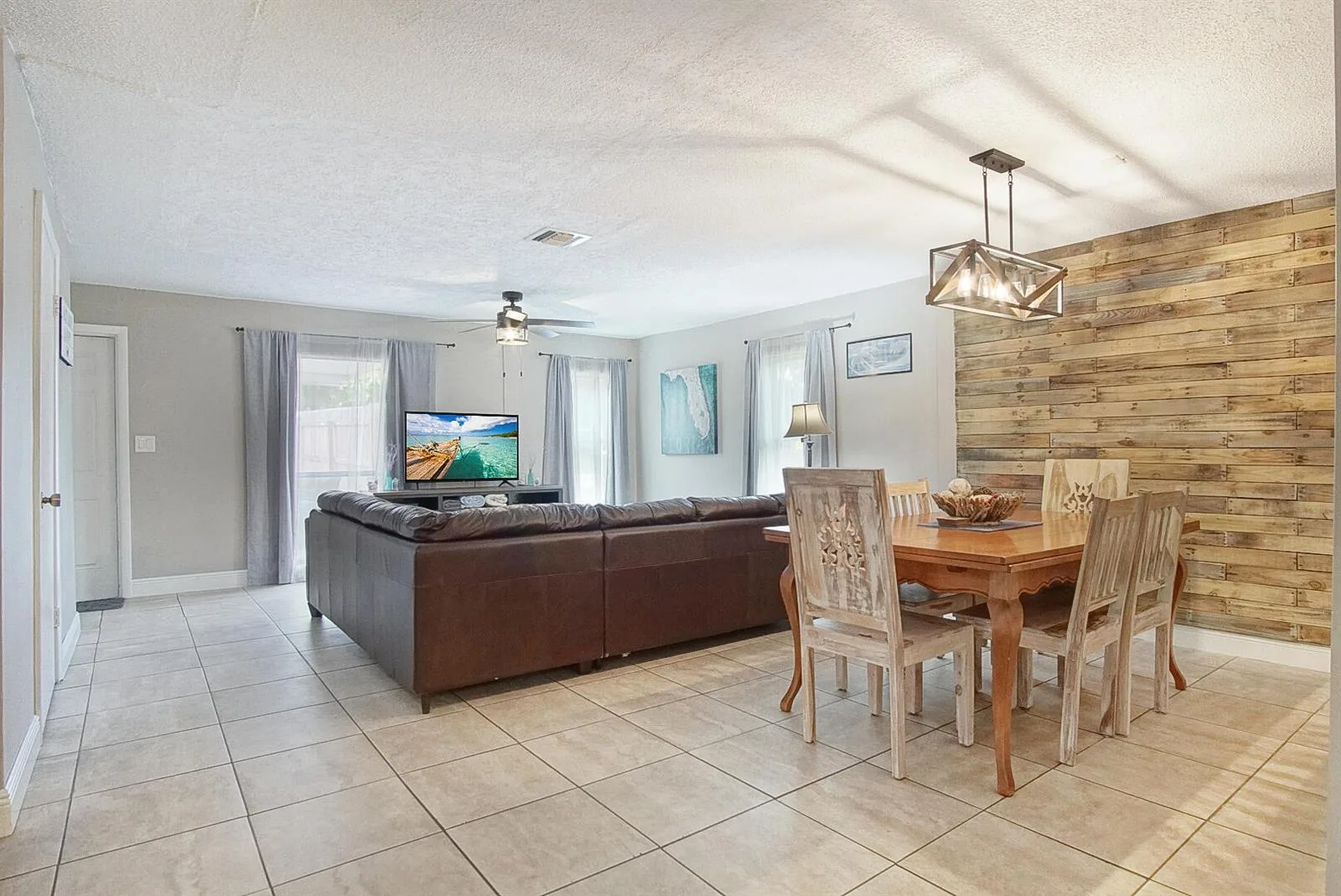1002 Avenue E, Fort Pierce, FL 34950 photo 2