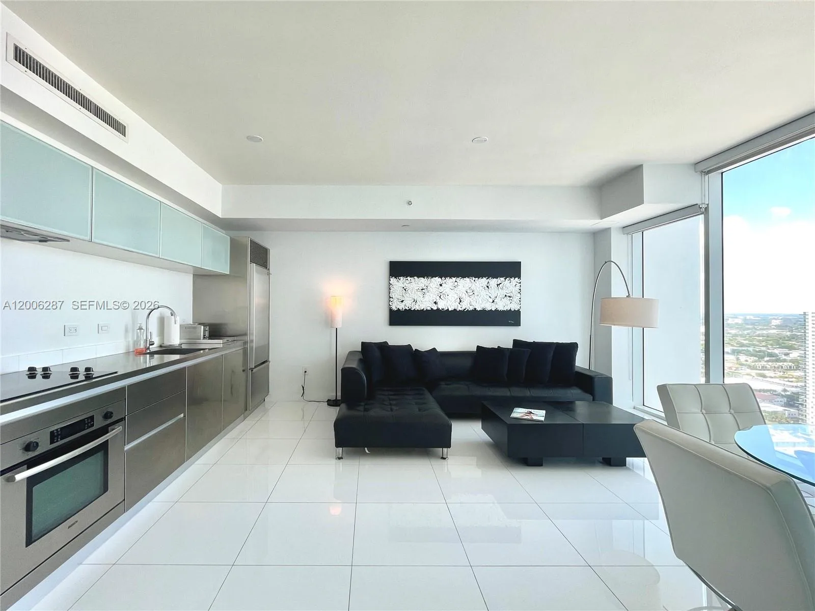 1040 Biscayne Blvd # 3305, Miami, FL 33132 photo 5