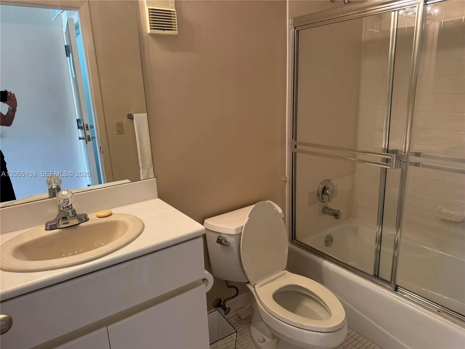 3000 Island Blvd # 332, Aventura, FL 33160 photo 6