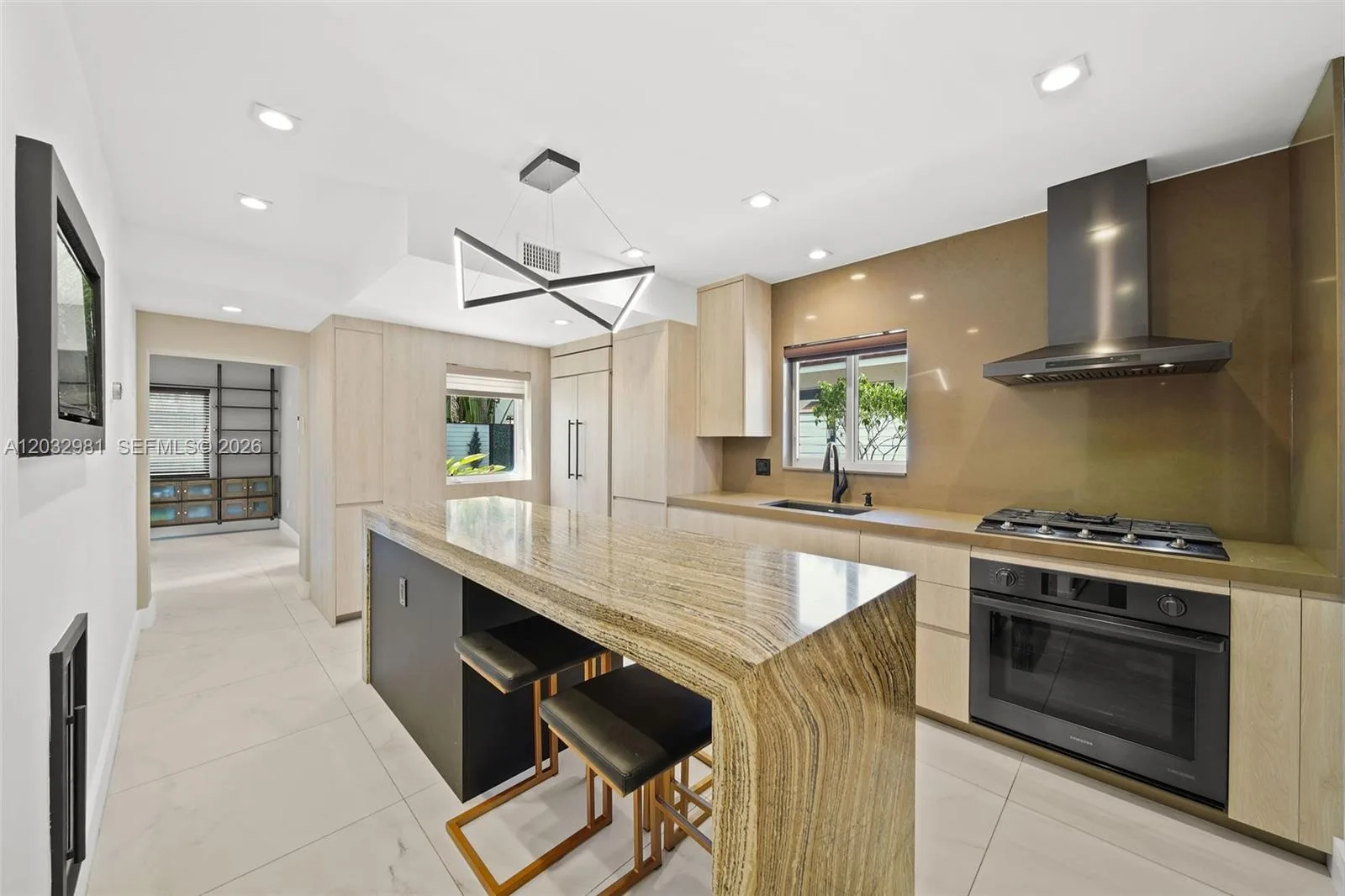 4416 Alton Rd, Miami Beach, FL 33140 photo 5