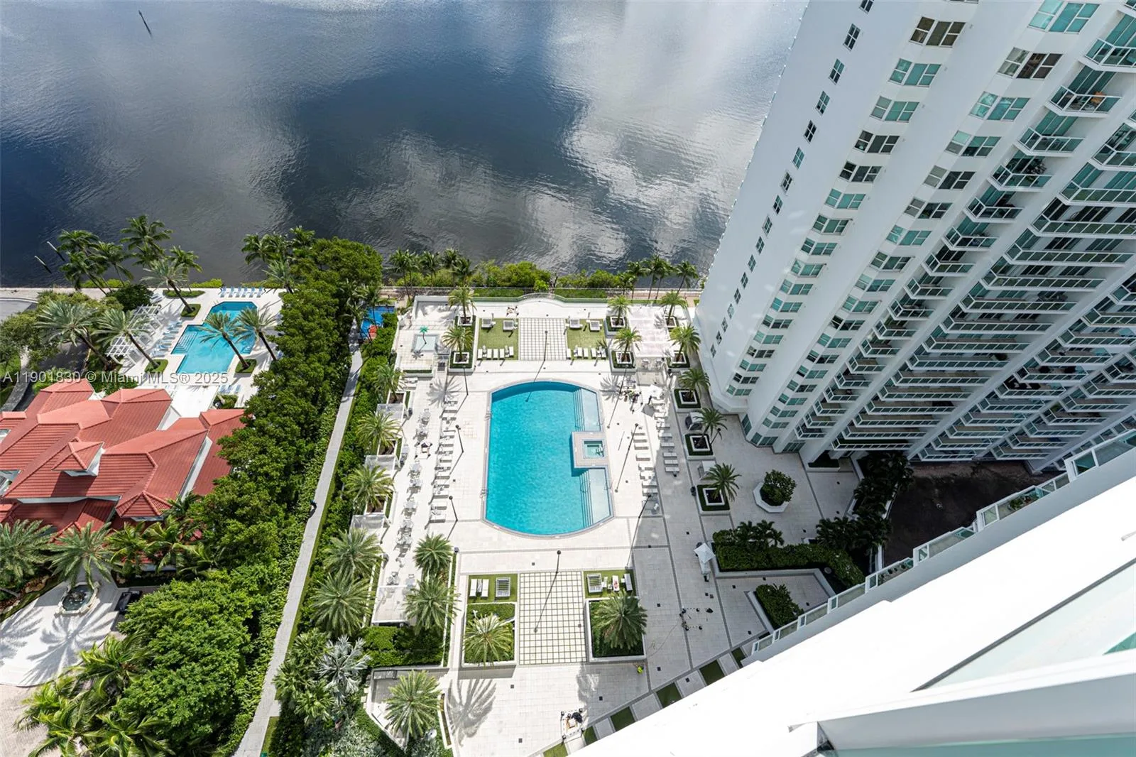 3301 NE 183rd St # 2405, Aventura, FL 33160 photo 3