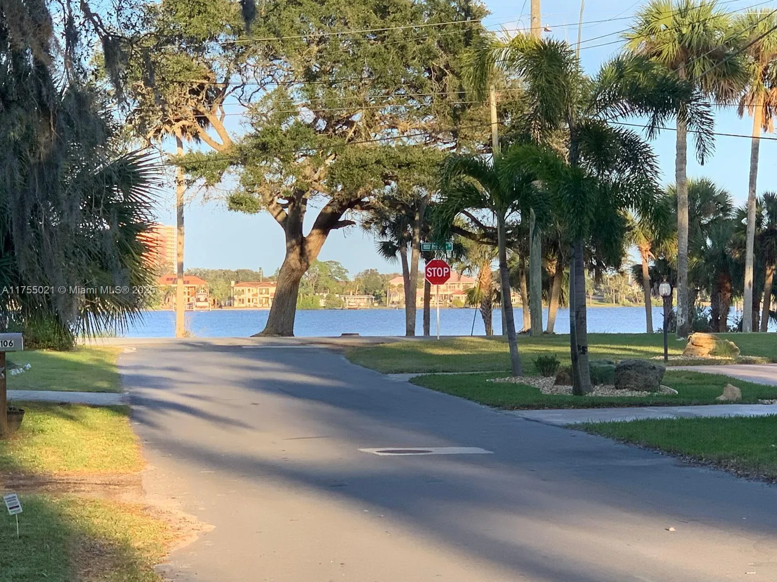 115 12 St, Daytona, FL 32117