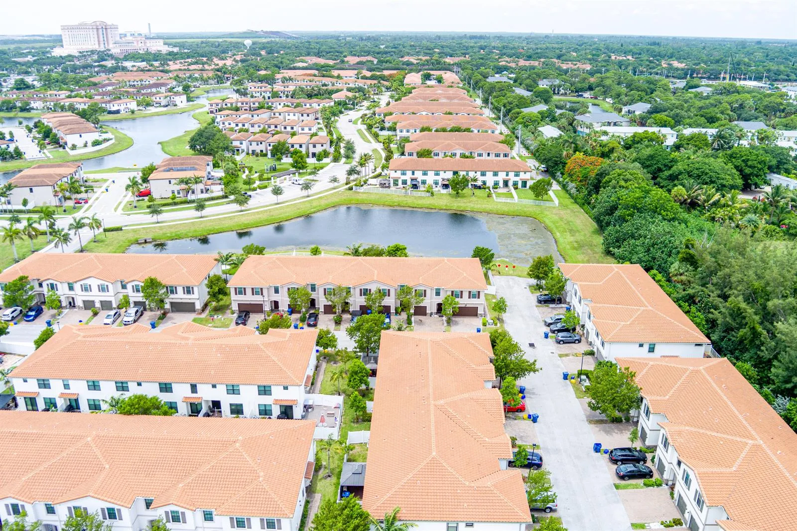 1009 Sweet Briar Lane, Riviera Beach, FL 33410 photo 12