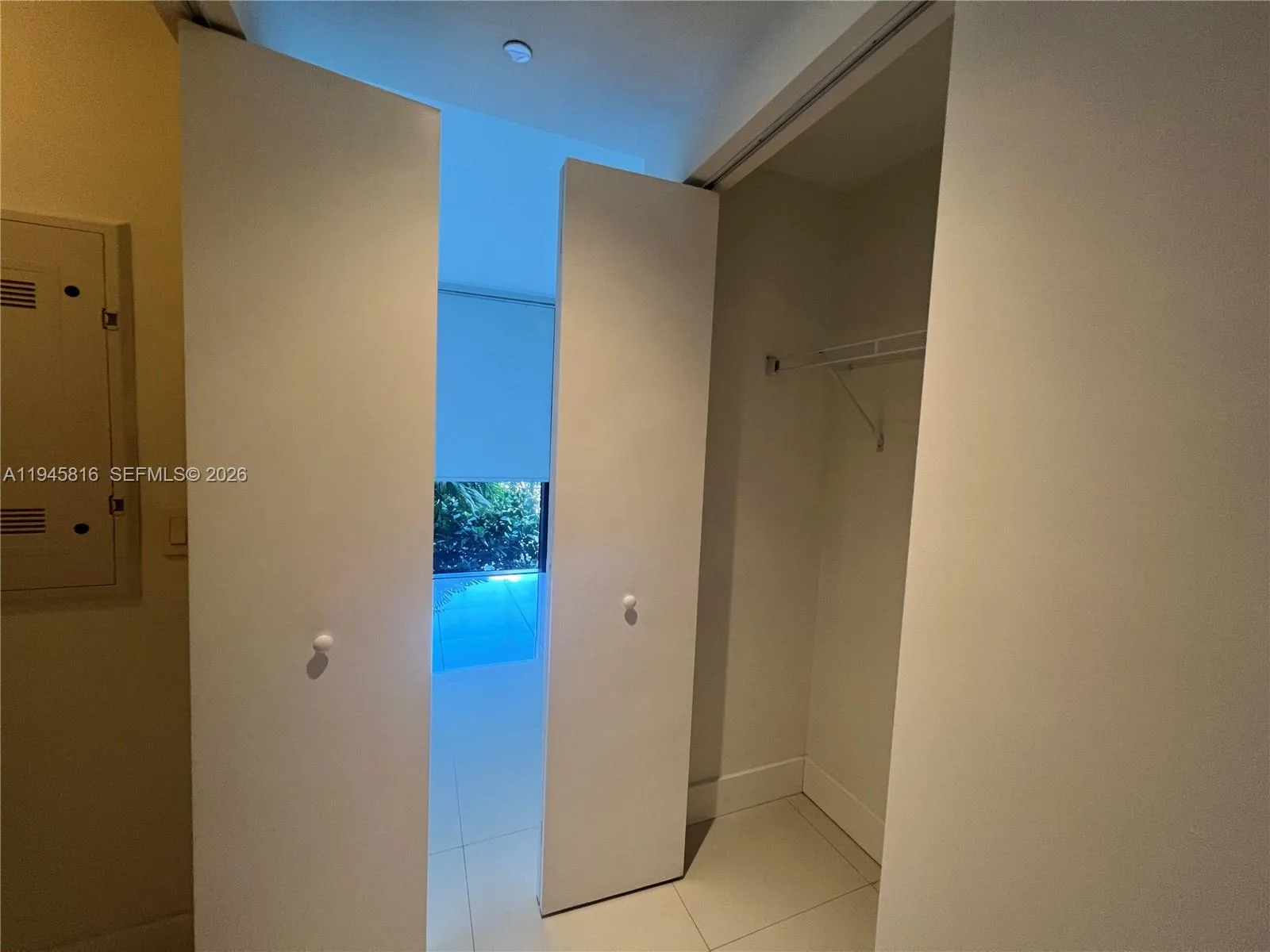 121 NE 34th St # 912, Miami, FL 33137 photo 8