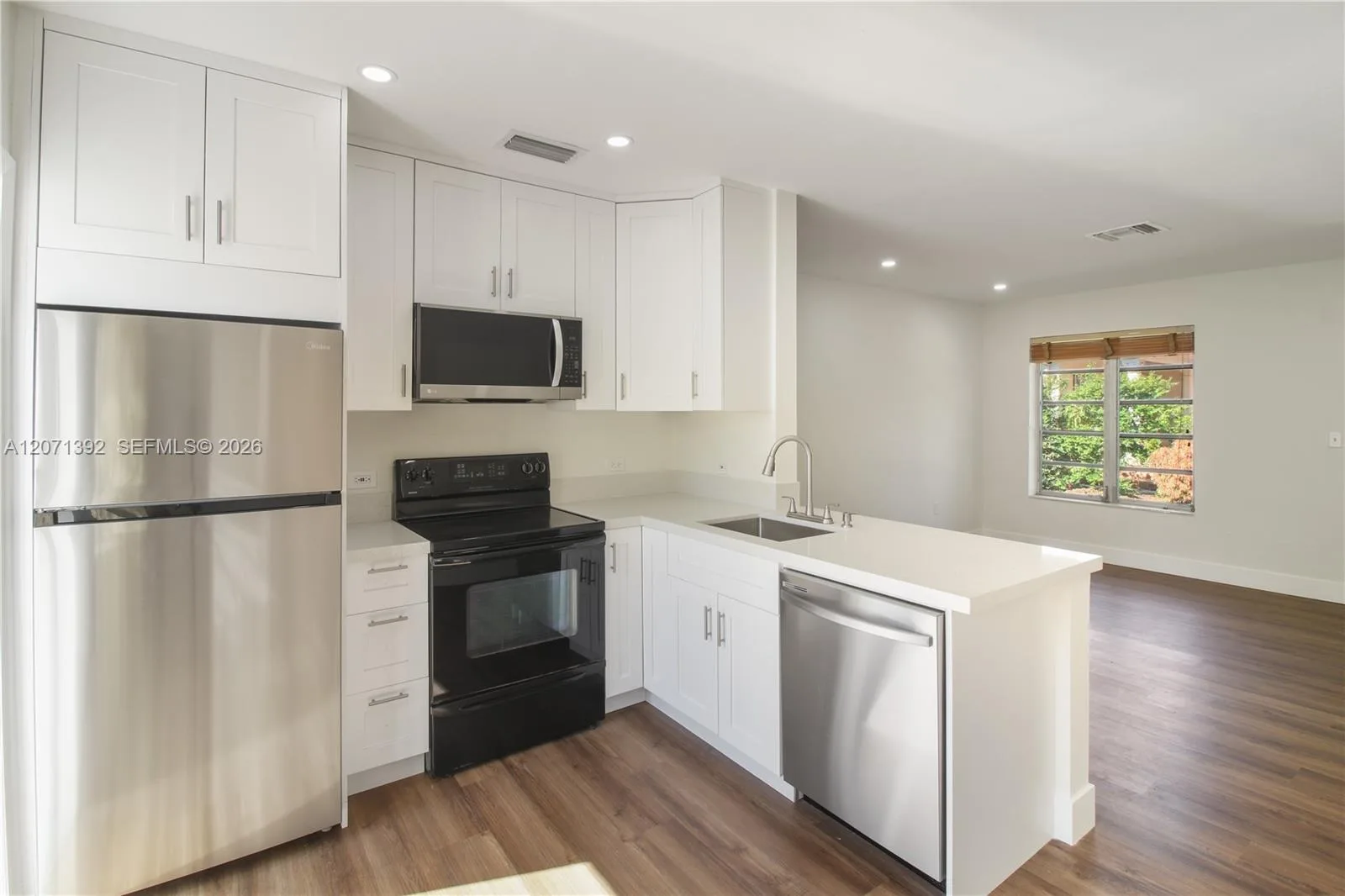 1958 SW 25th Ter # Rear, Miami, FL 33133 photo 3