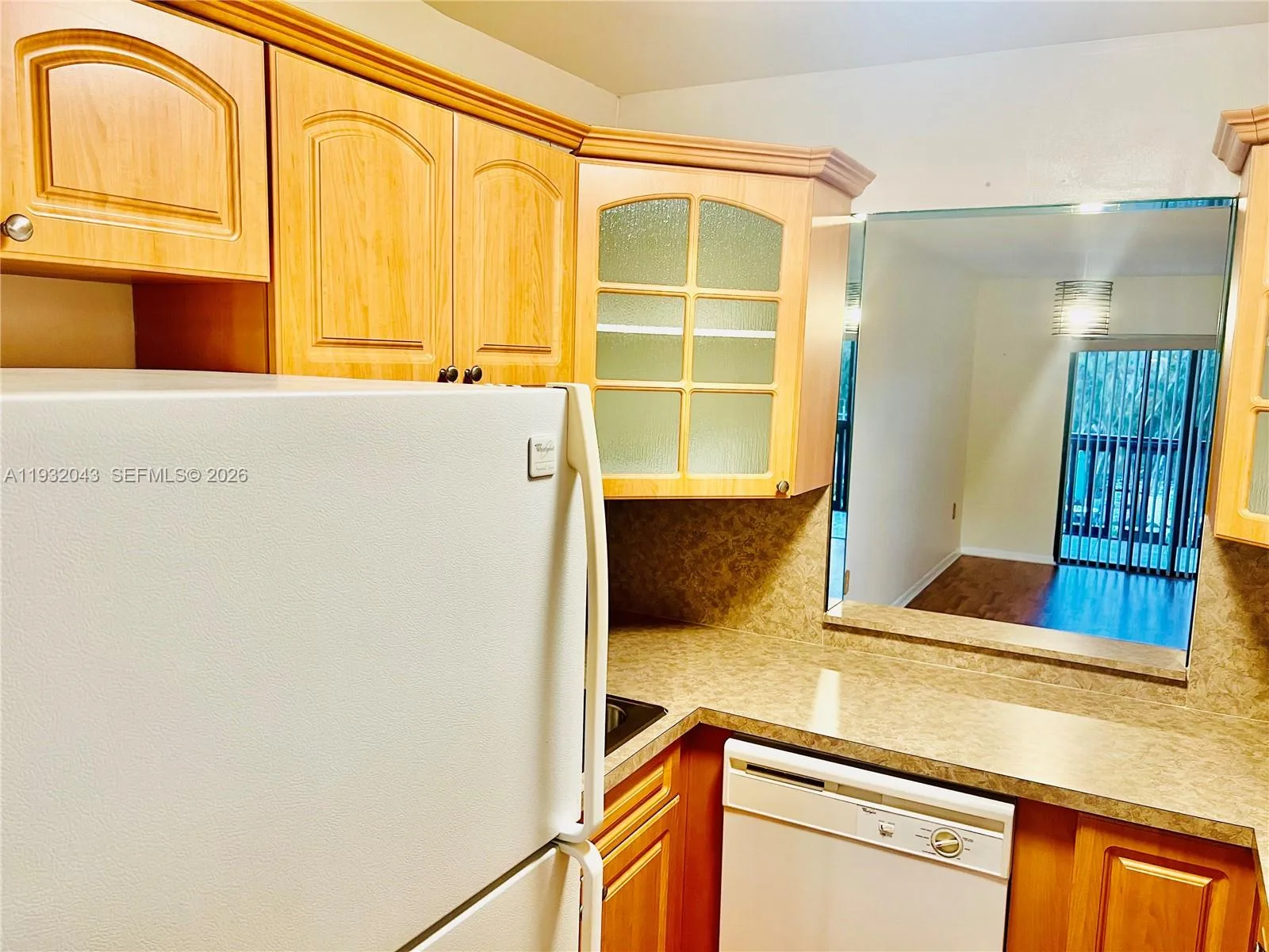 1021 Mockingbird Ln # 215, Plantation, FL 33324 photo 11