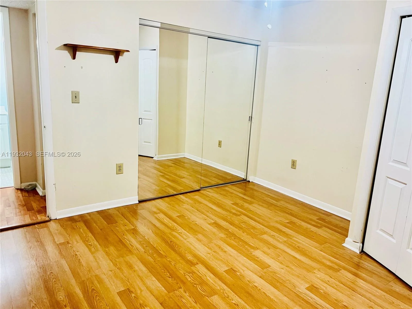 1021 Mockingbird Ln # 215, Plantation, FL 33324 photo 7