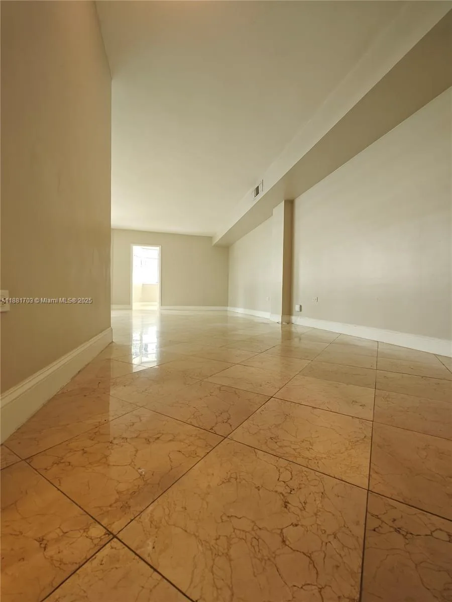 825 Brickell Bay Dr # 445, Miami, FL 33131 photo 2