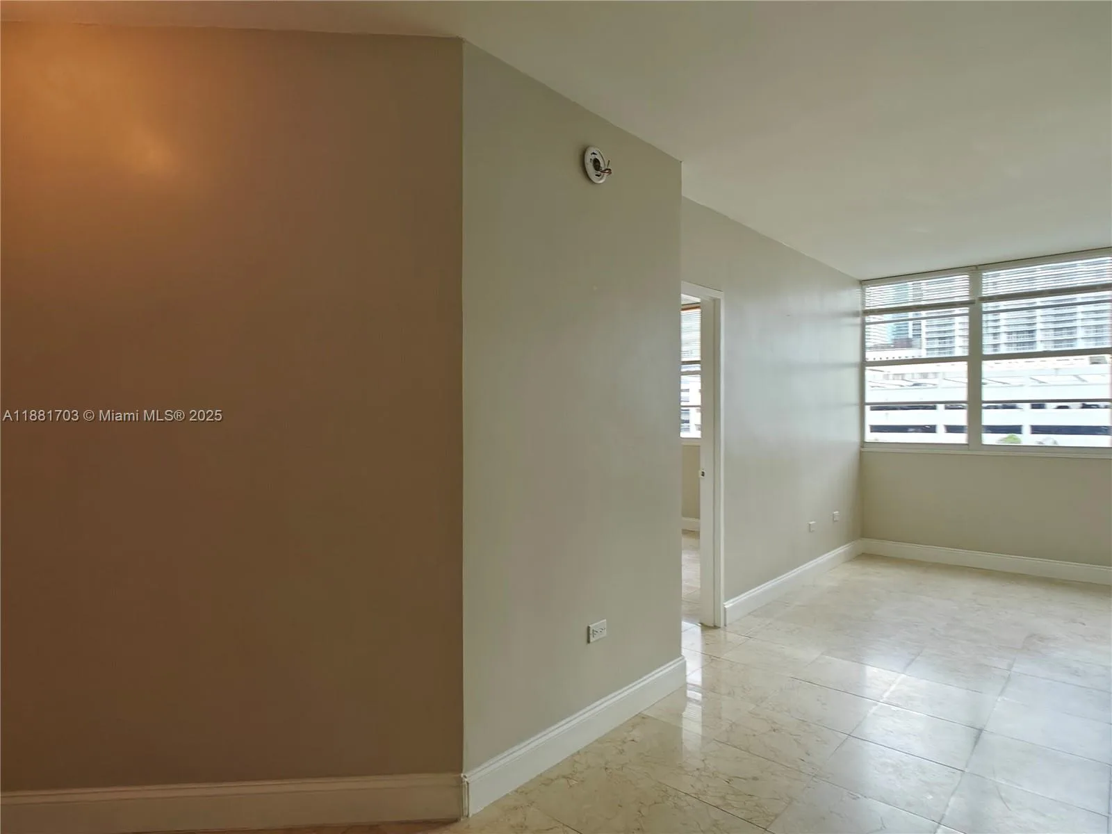825 Brickell Bay Dr # 445, Miami, FL 33131 photo 5