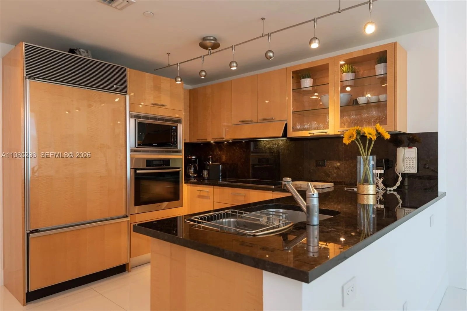 6799 Collins Ave # 906, Miami Beach, FL 33141 photo 5