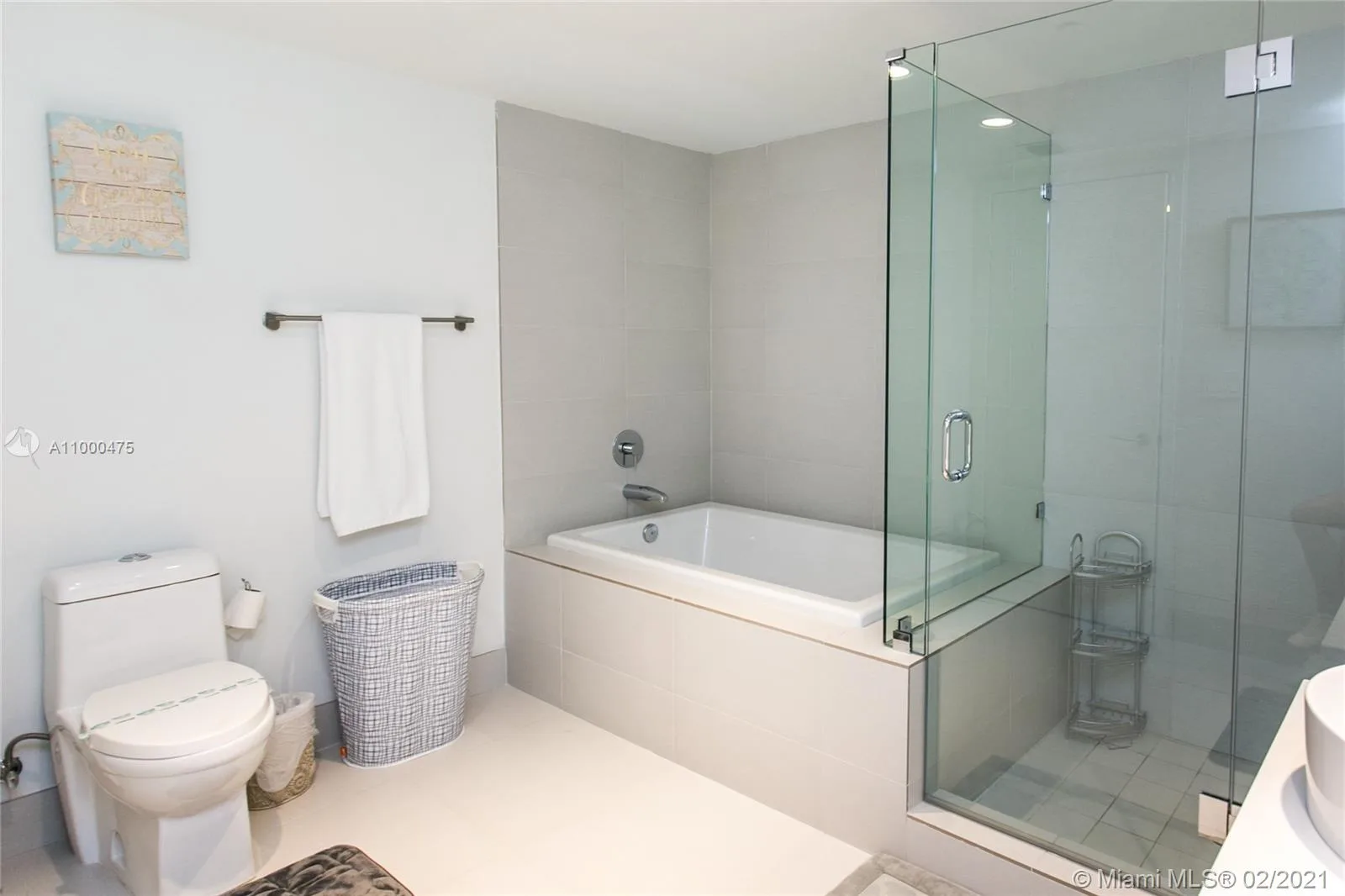 2600 E Hallandale Beach Blvd # T2002 SEASONAL, Hallandale Beach, FL 33009 photo 11