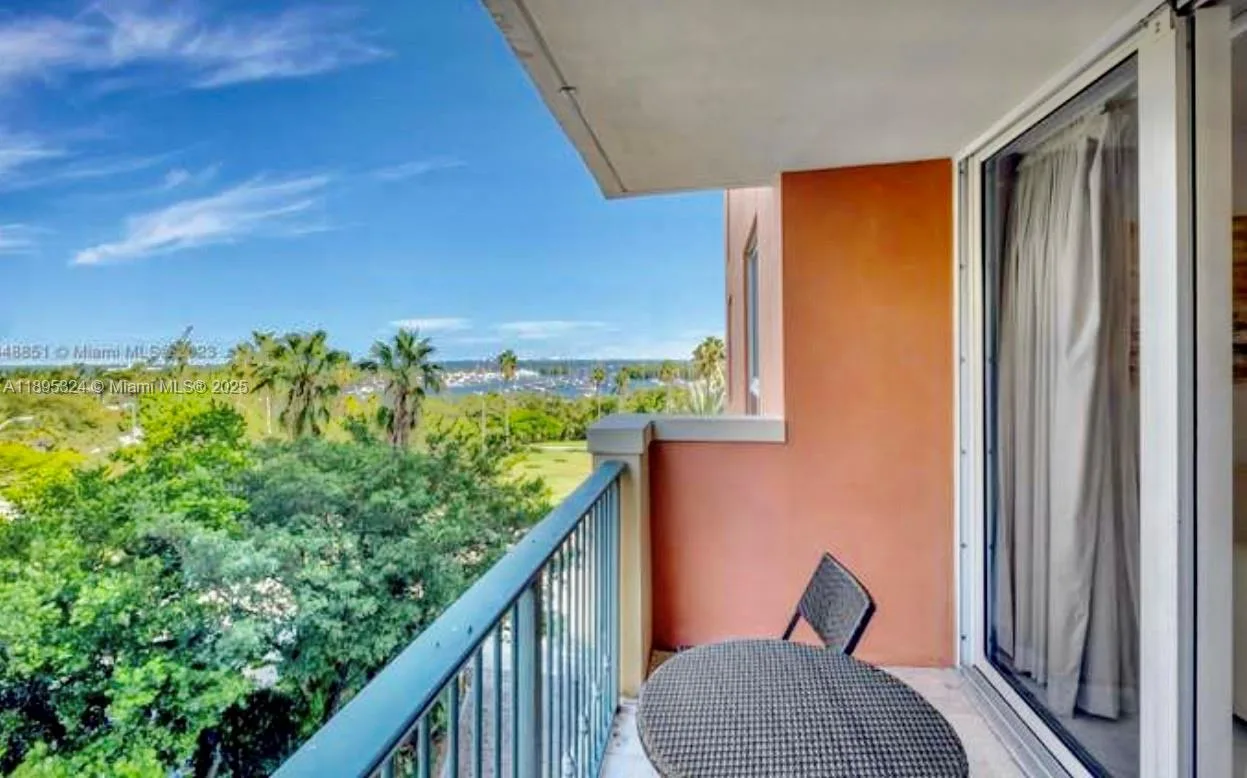 2951 S Bayshore Dr # 603, Miami, FL 33133 photo 4