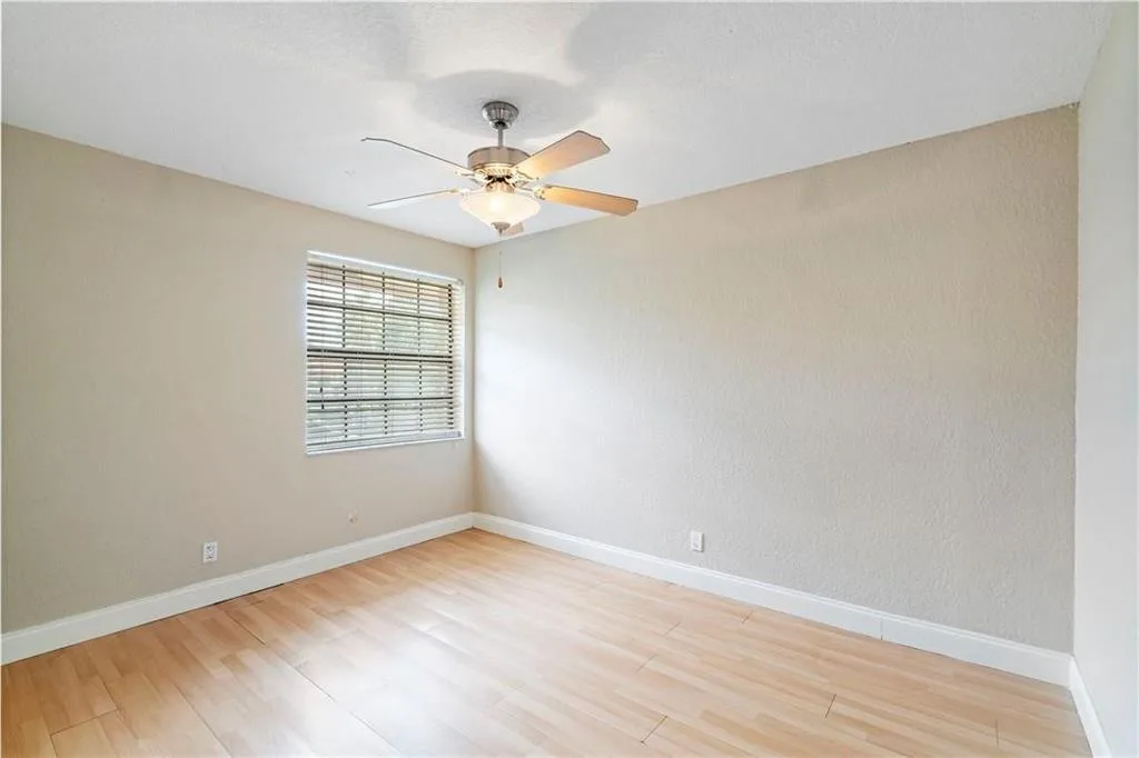 912 Congressional Way, Deerfield Beach, FL 33442 photo 11