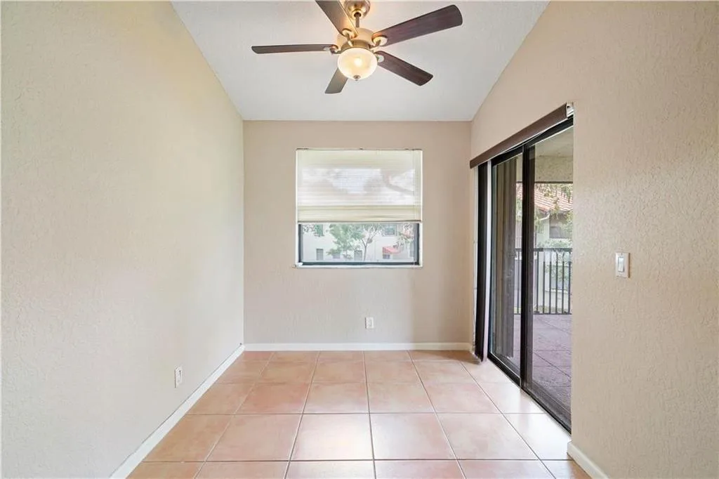 912 Congressional Way, Deerfield Beach, FL 33442 photo 13