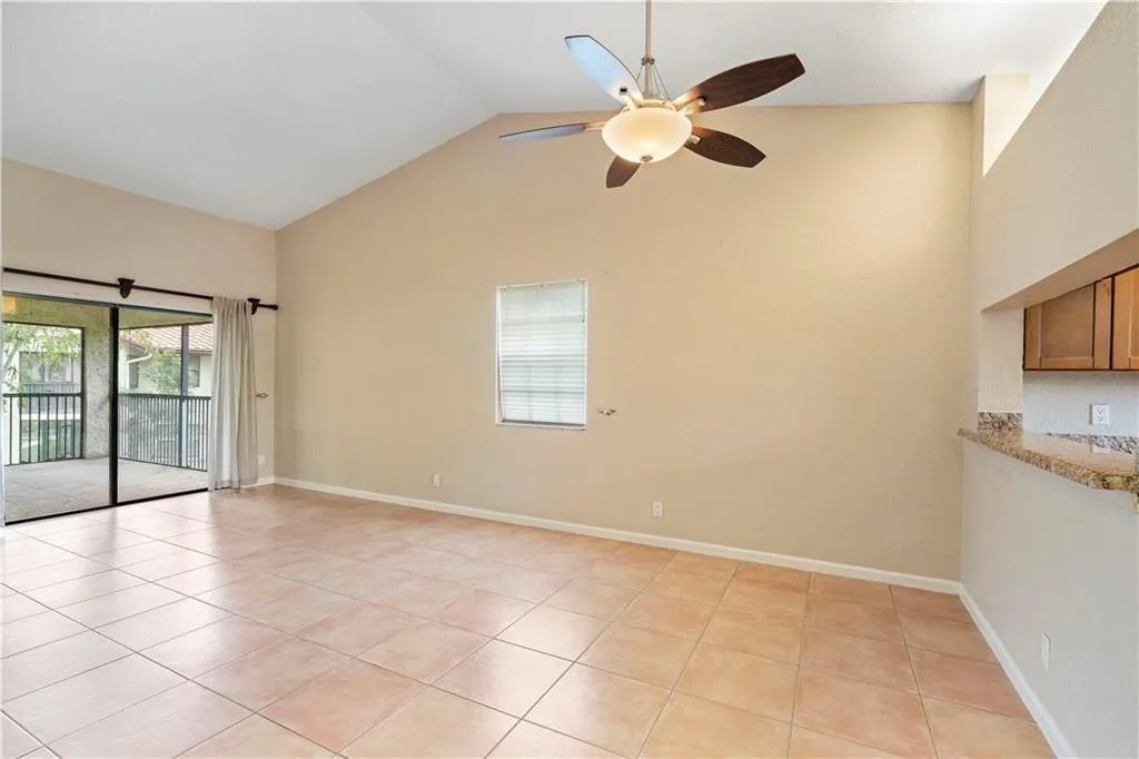 912 Congressional Way, Deerfield Beach, FL 33442 photo 6
