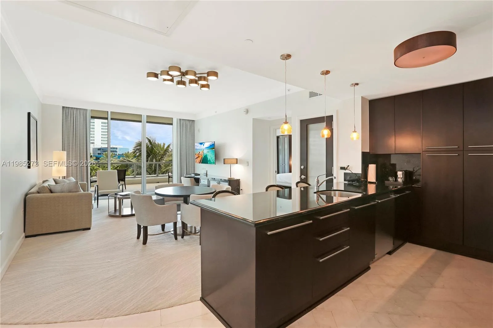 4391 Collins Ave # 307, Miami Beach, FL 33140