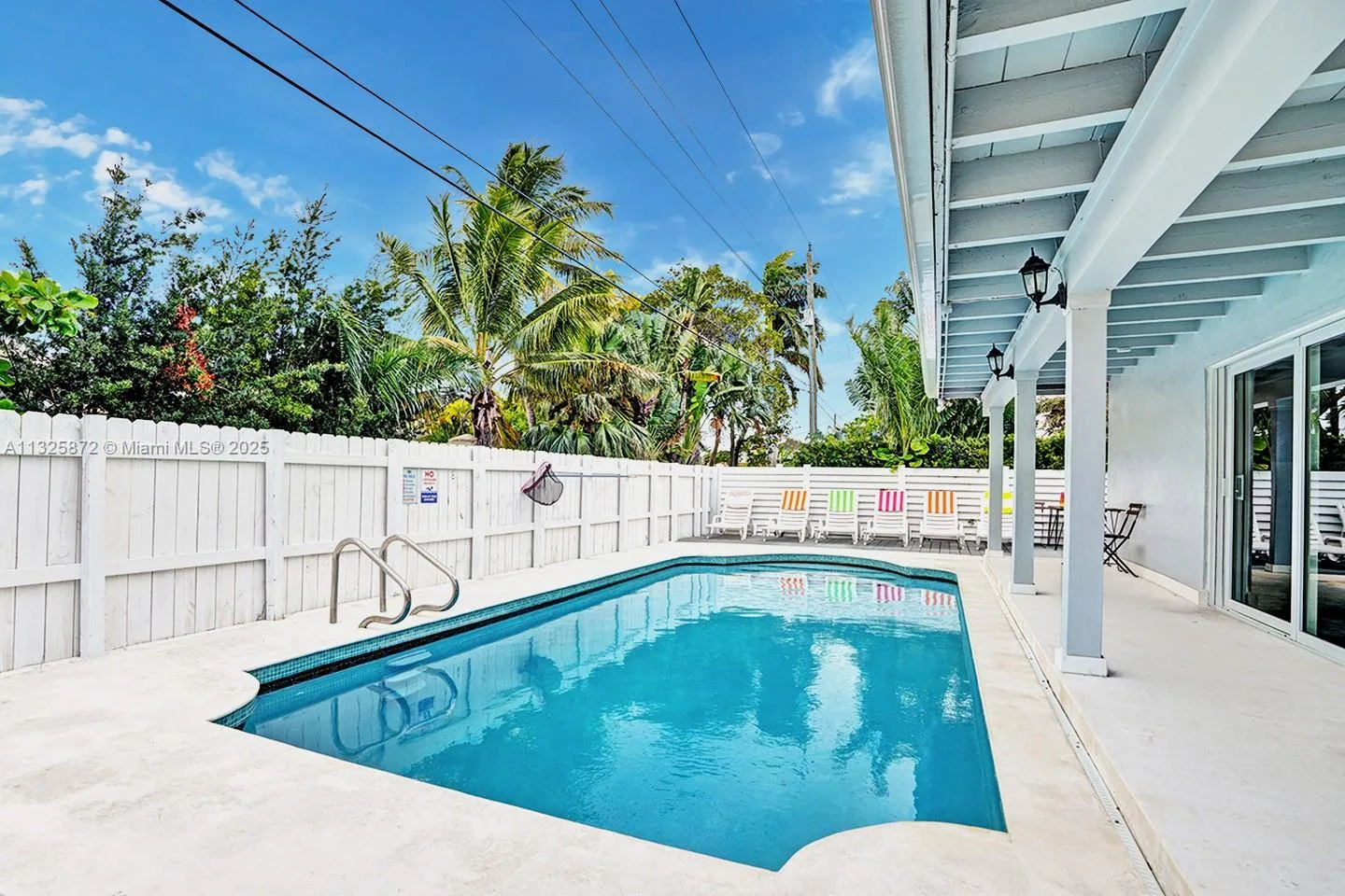 1018 Adams St, Hollywood, FL 33019 photo 2