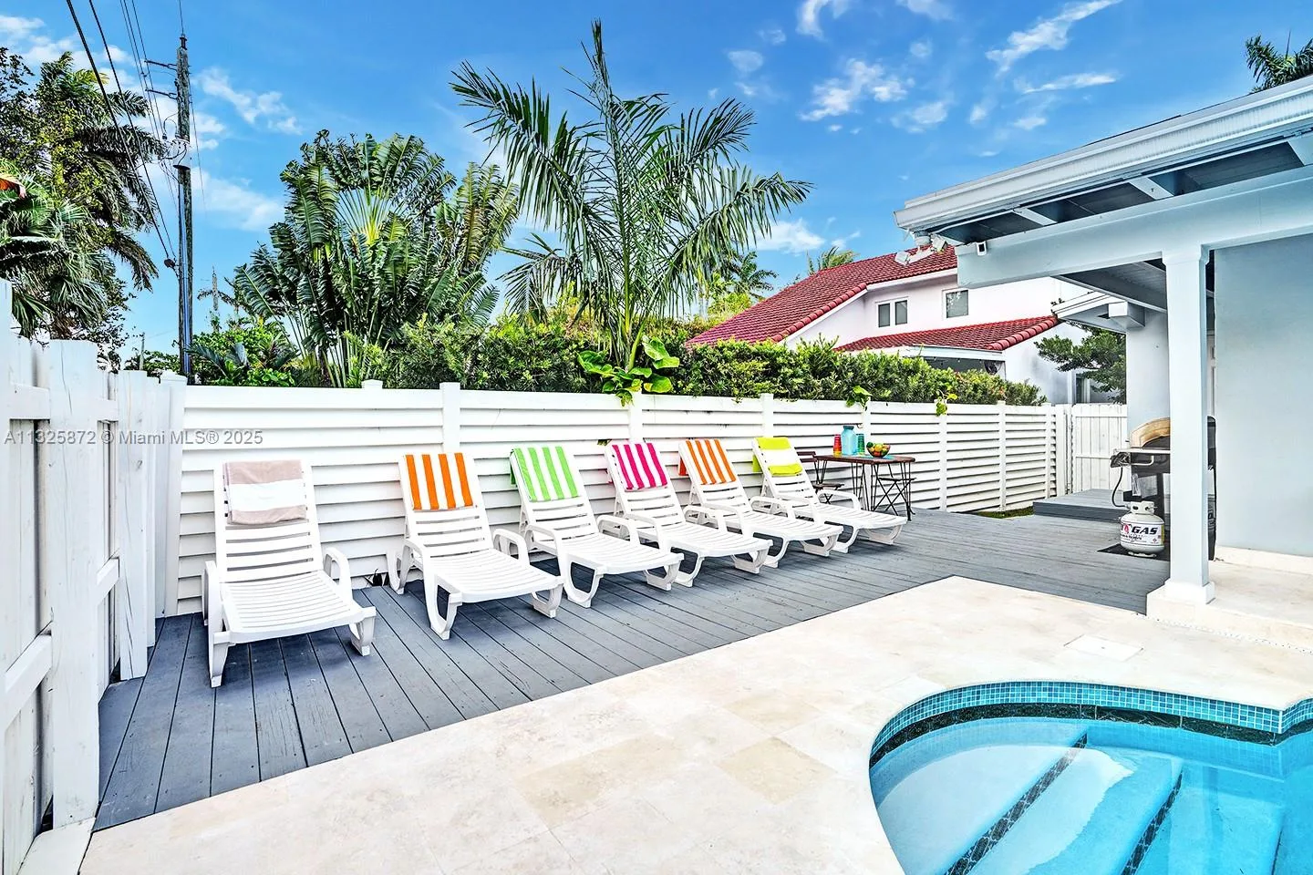 1018 Adams St, Hollywood, FL 33019 photo 4