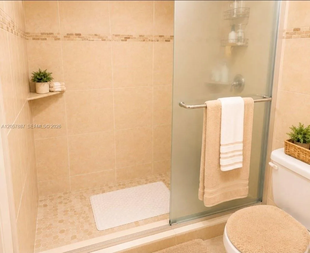 3905 N Nob Hill Rd # 312, Sunrise, FL 33351 photo 10